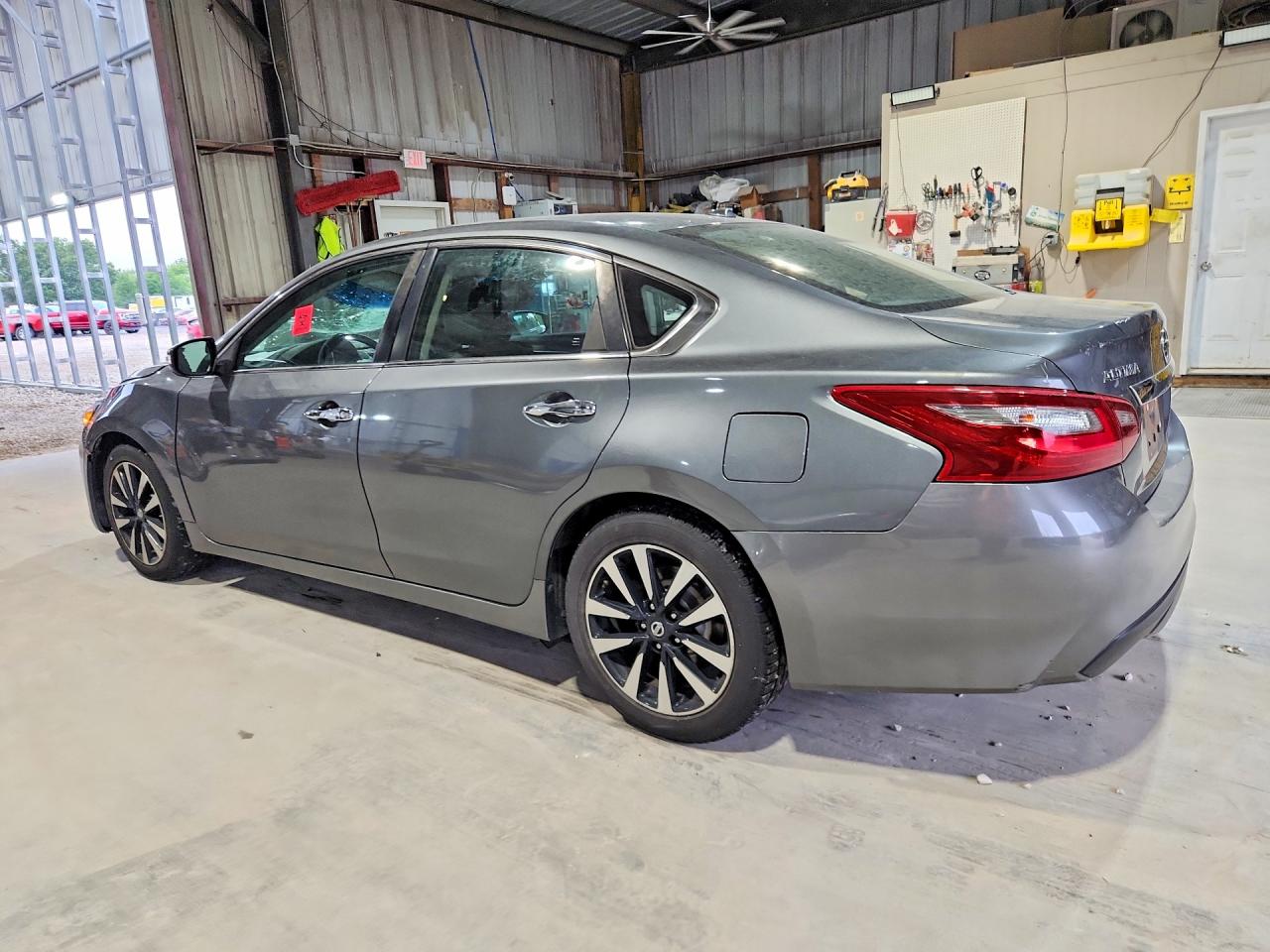 2018 Nissan Altima 2.5 Sl Gray vin: 1N4AL3AP5JC176573