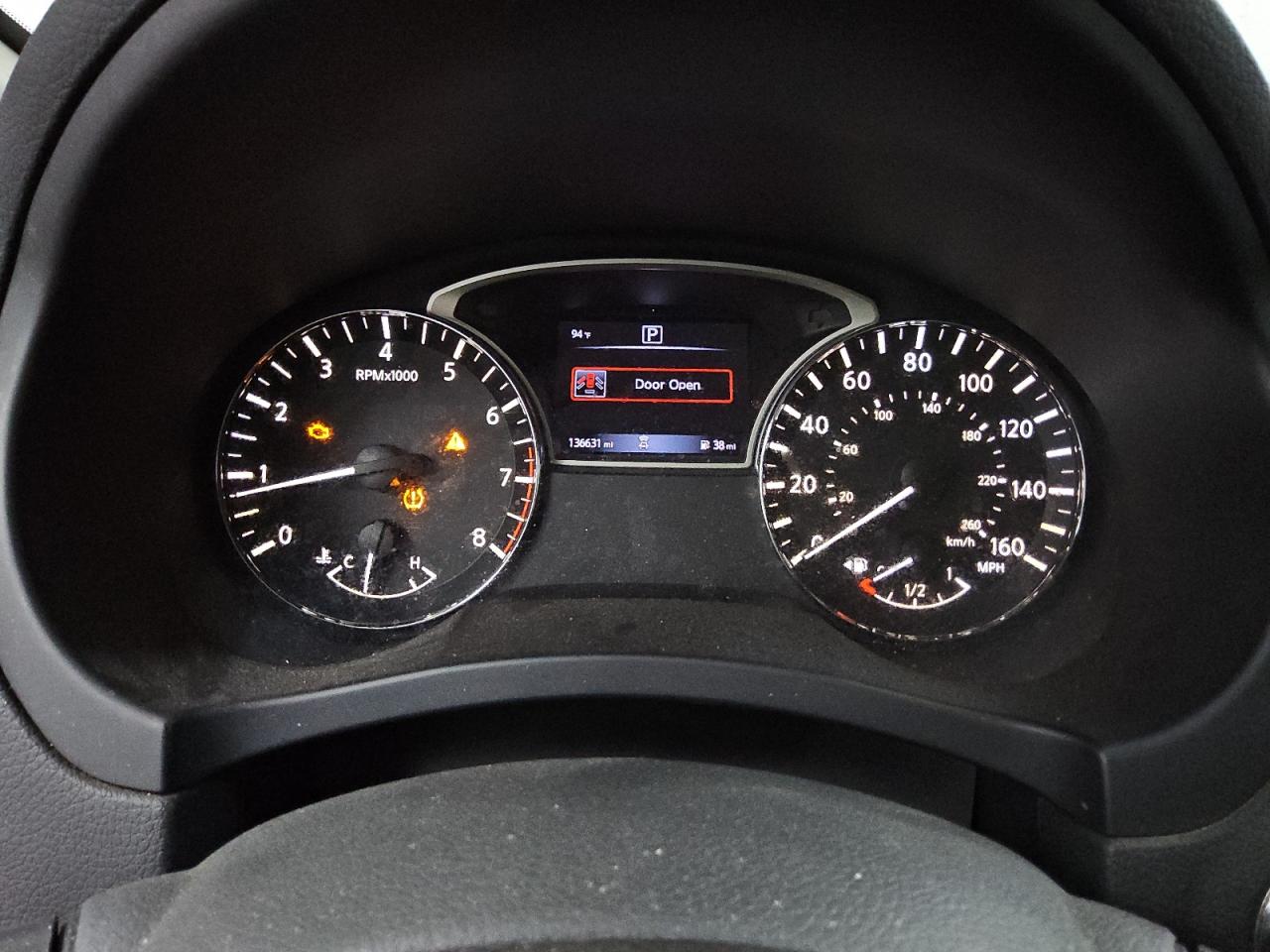2018 Nissan Altima 2.5 Sr Red vin: 1N4AL3AP5JC197259 Damage: Warning Light - Engine, On, Unacceptable