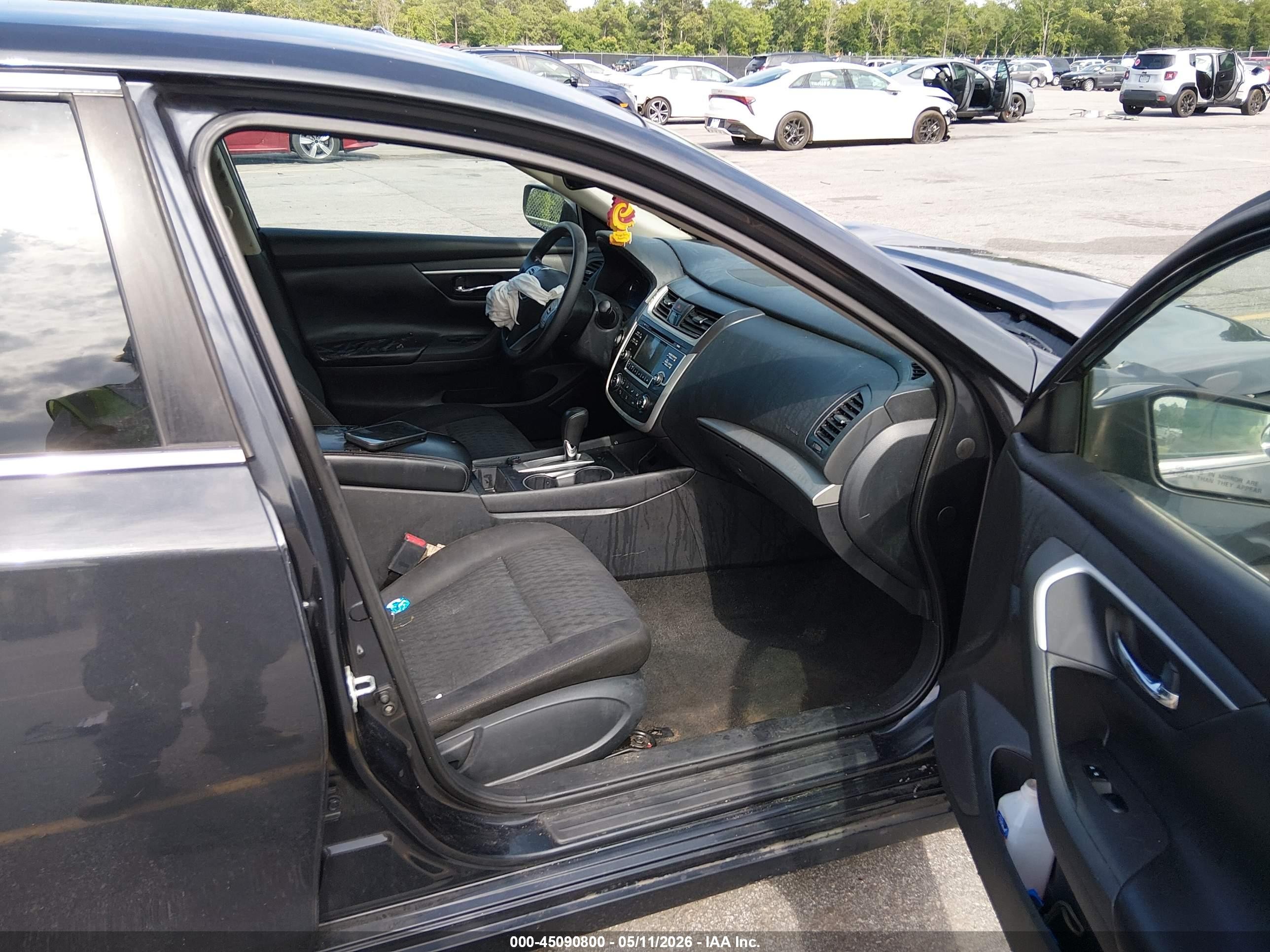 2018 Nissan Altima 2.5 S Black vin: 1N4AL3AP5JC198475