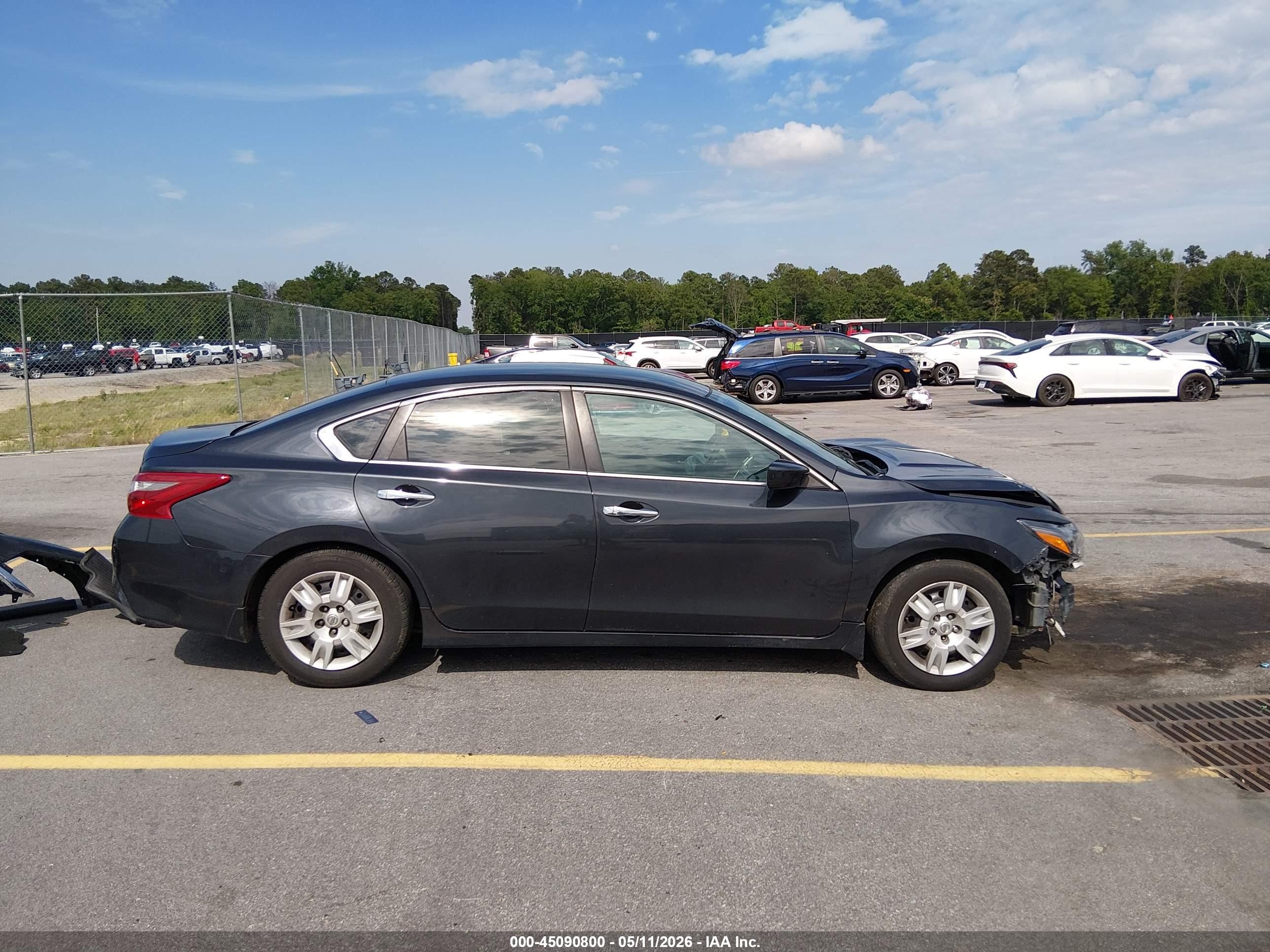 2018 Nissan Altima 2.5 S Black vin: 1N4AL3AP5JC198475