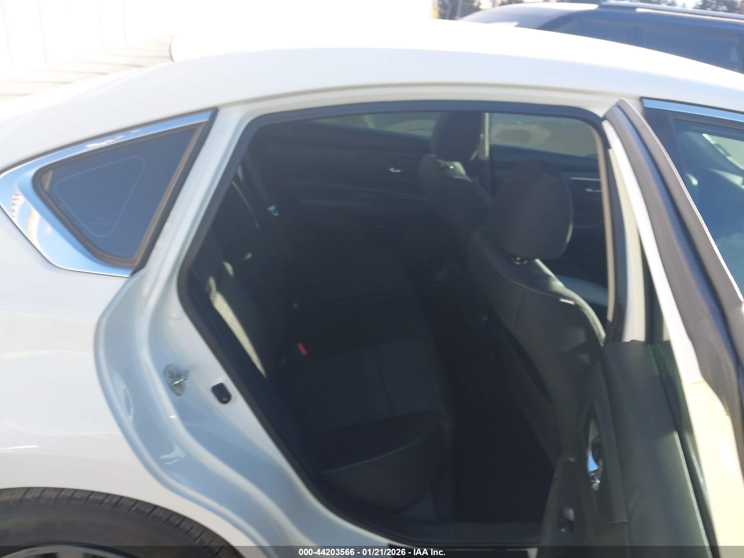 2018 Nissan Altima 2.5 S White vin: 1N4AL3AP5JC289164