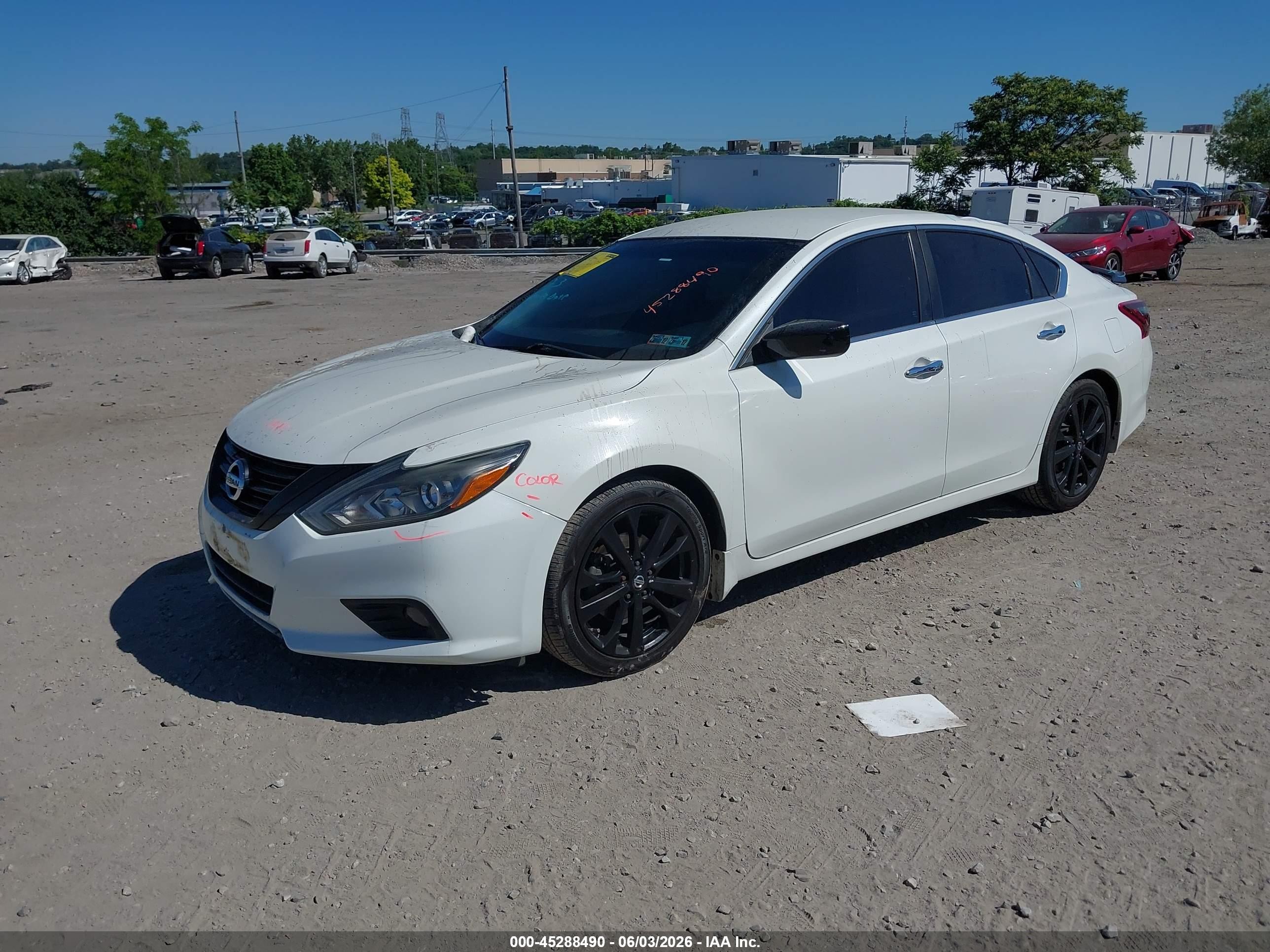 2018 Nissan Altima 2.5 Sr White vin: 1N4AL3AP5JC298317