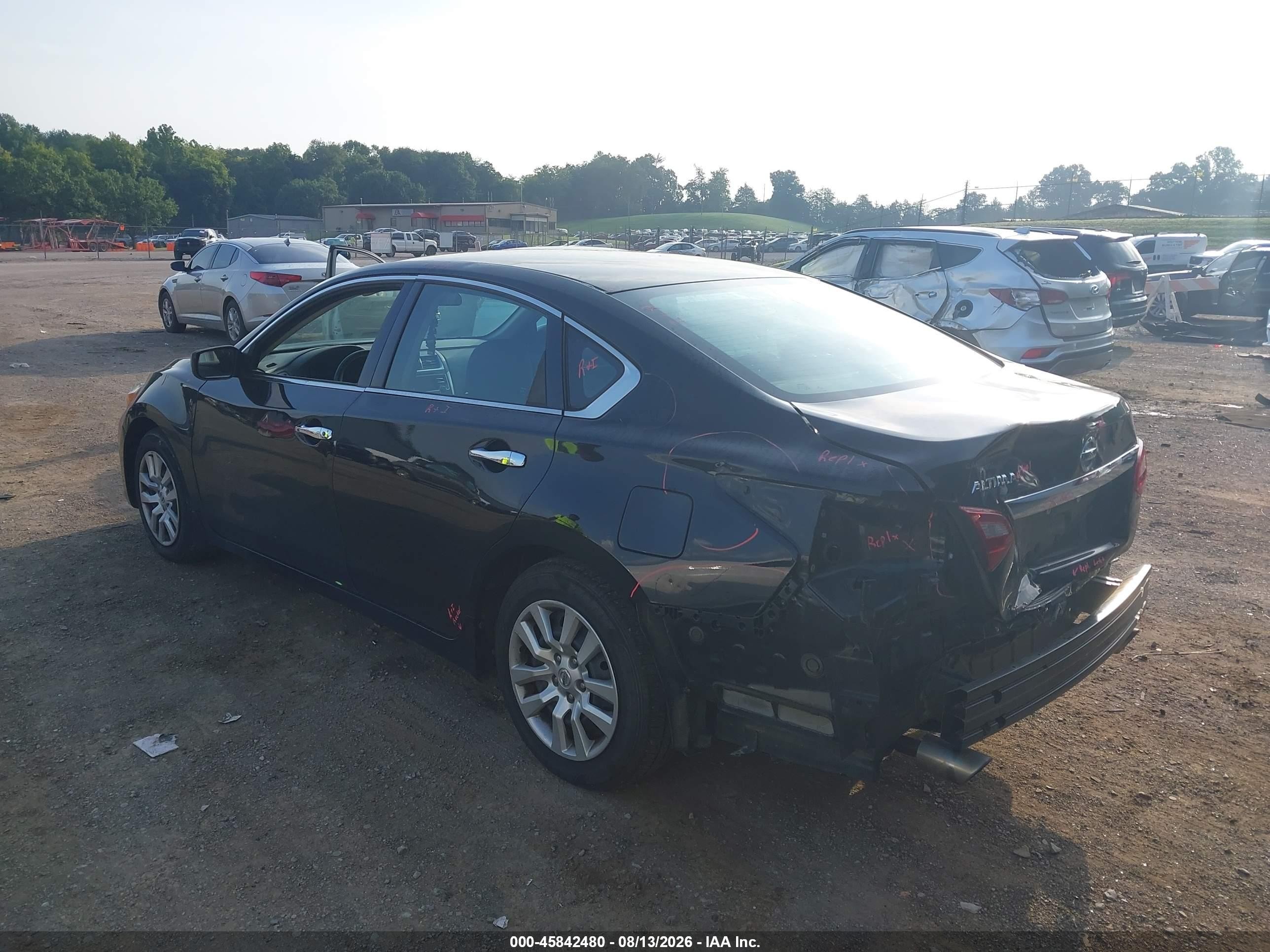 2018 Nissan Altima 2.5 S Черный vin: 1N4AL3AP5JC475836