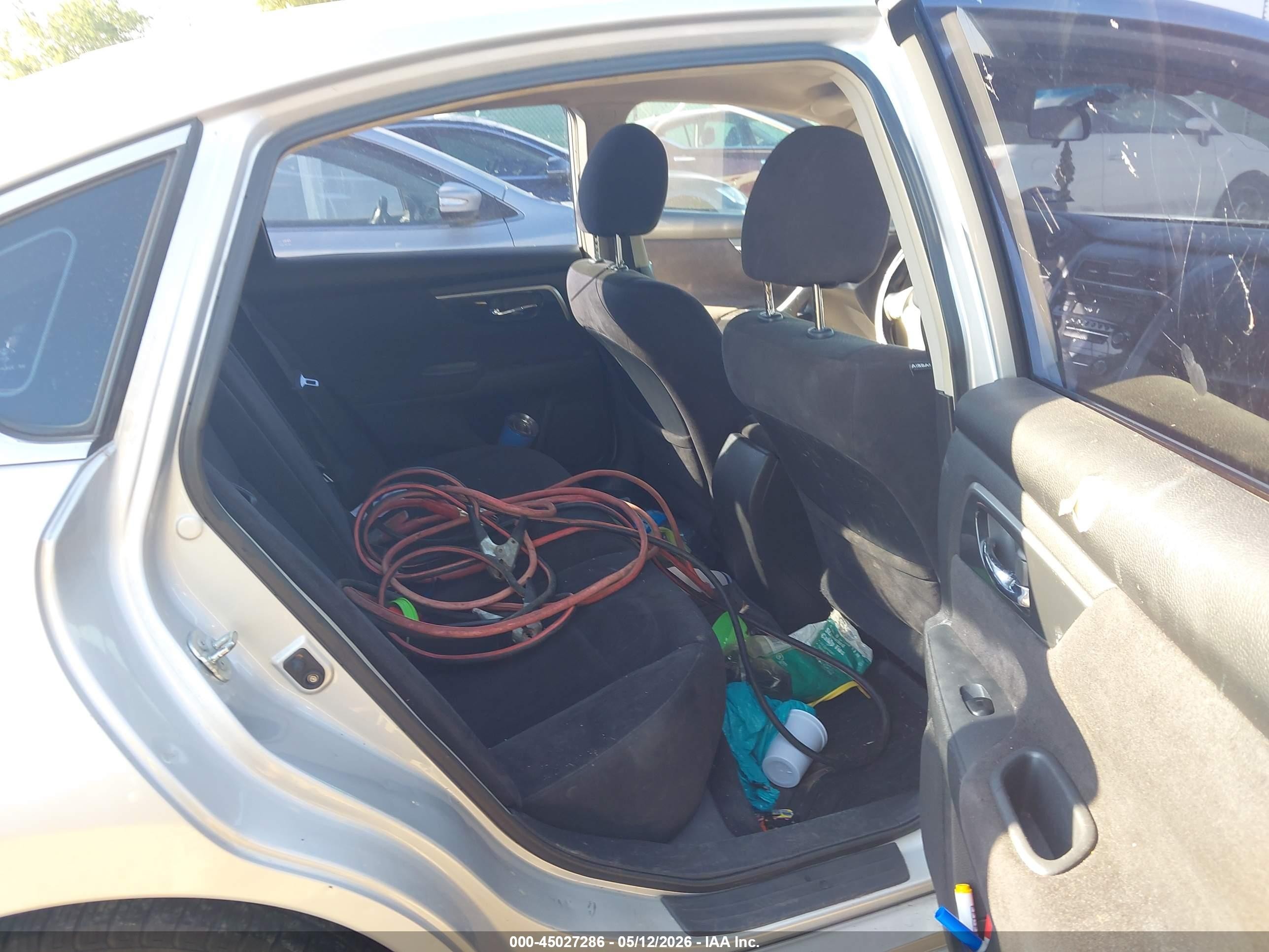 2013 Nissan Altima 2.5 S Silver vin: 1N4AL3AP6DC109551