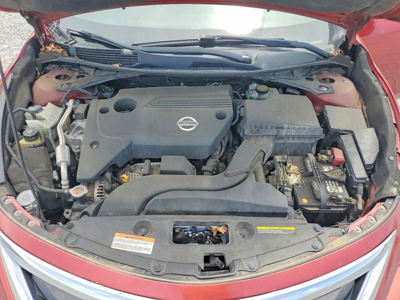 2013 Nissan Altima 2.5 Red vin: 1N4AL3AP6DC137379