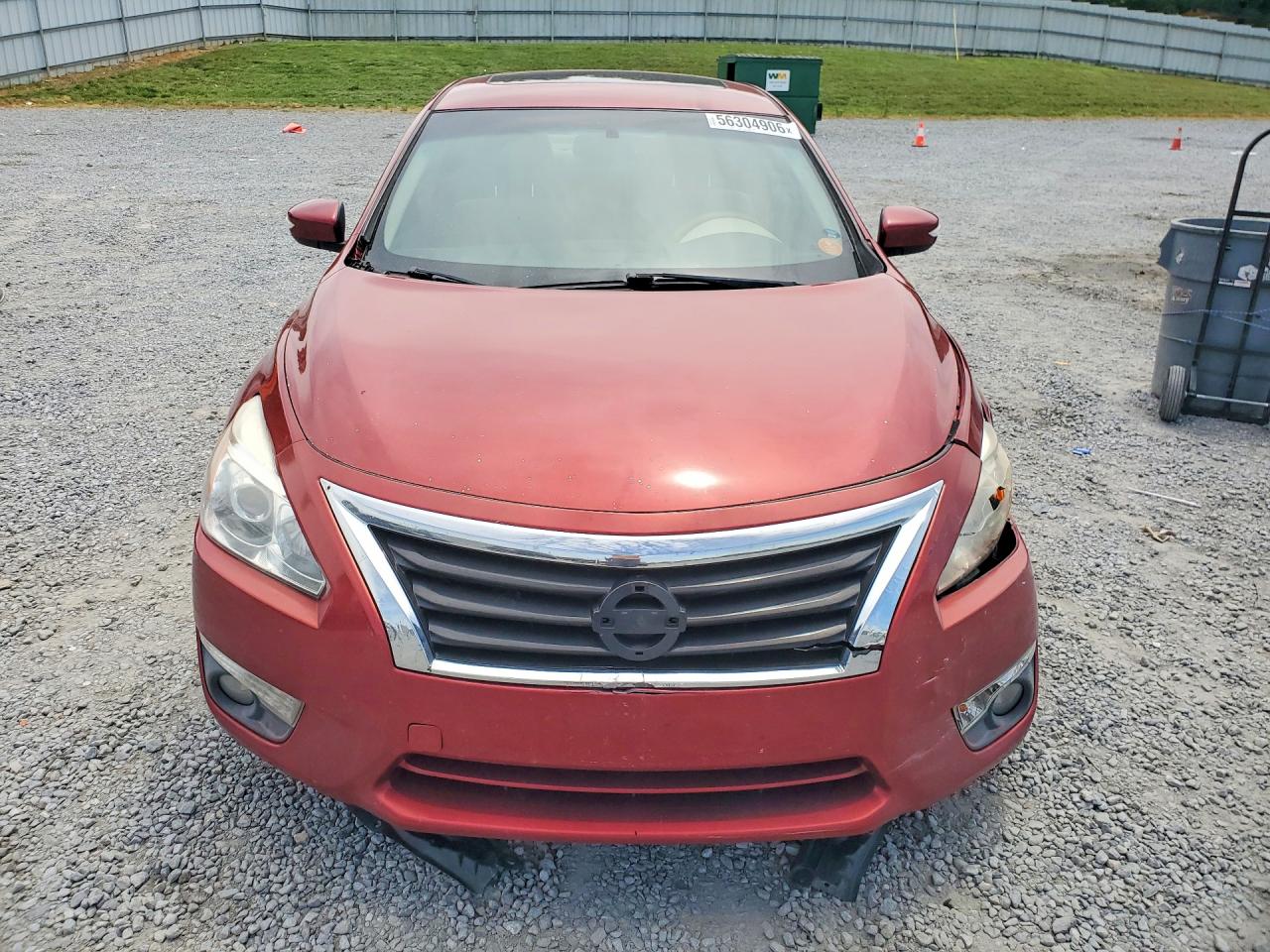 2013 Nissan Altima 2.5 Red vin: 1N4AL3AP6DC137379