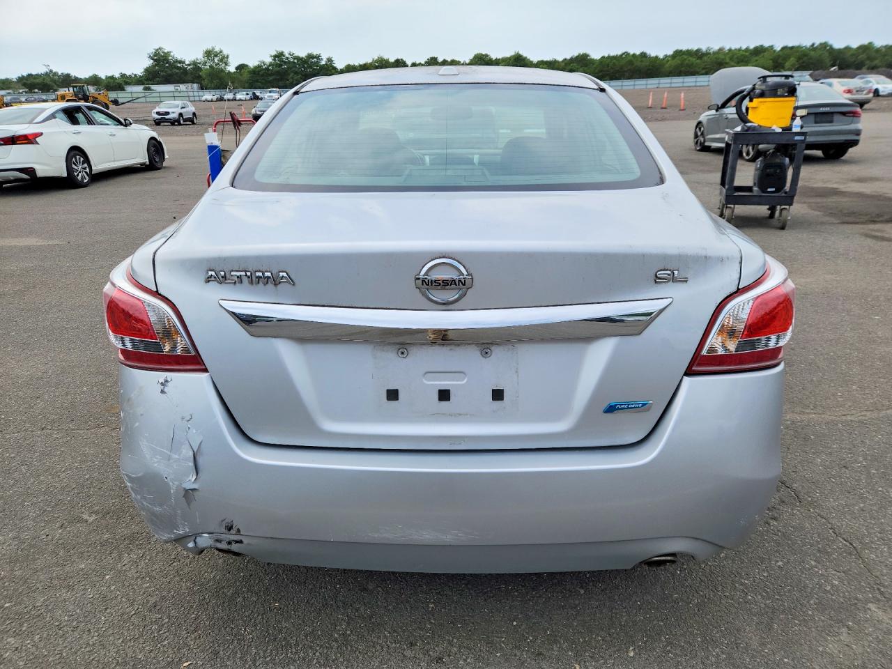 2013 Nissan Altima 2.5 Серебряный vin: 1N4AL3AP6DC150049