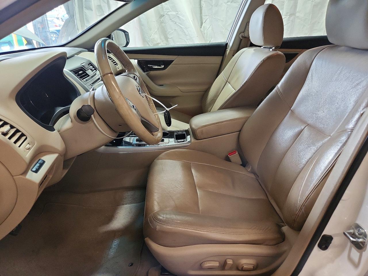 2013 Nissan Altima 2.5 Белый vin: 1N4AL3AP6DC155249