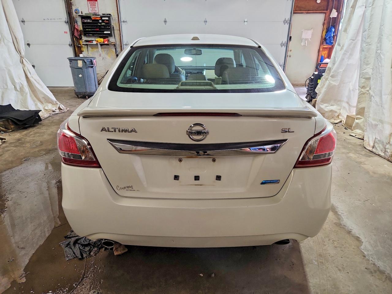 2013 Nissan Altima 2.5 Белый vin: 1N4AL3AP6DC155249