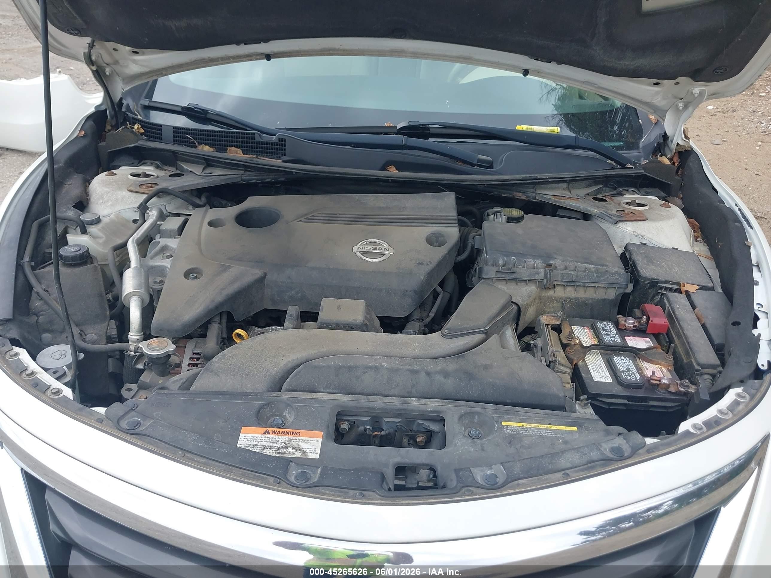 2013 Nissan Altima 2.5 Sv White vin: 1N4AL3AP6DC157387