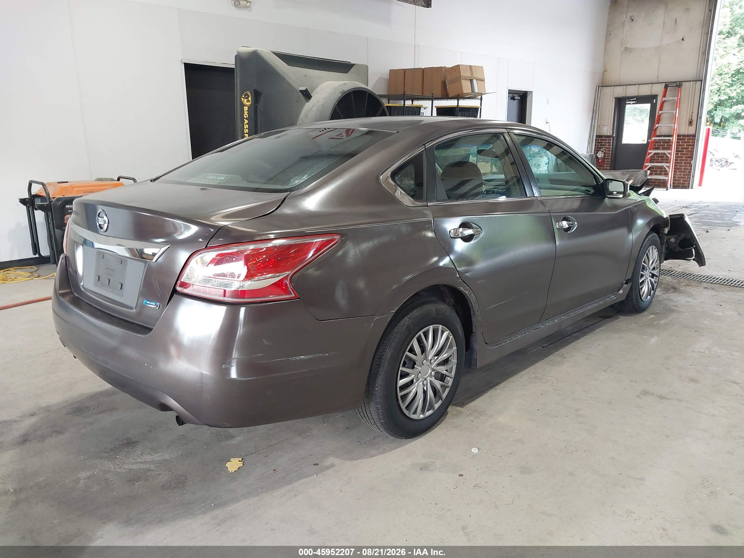 2013 Nissan Altima 2.5 Brown vin: 1N4AL3AP6DC161763