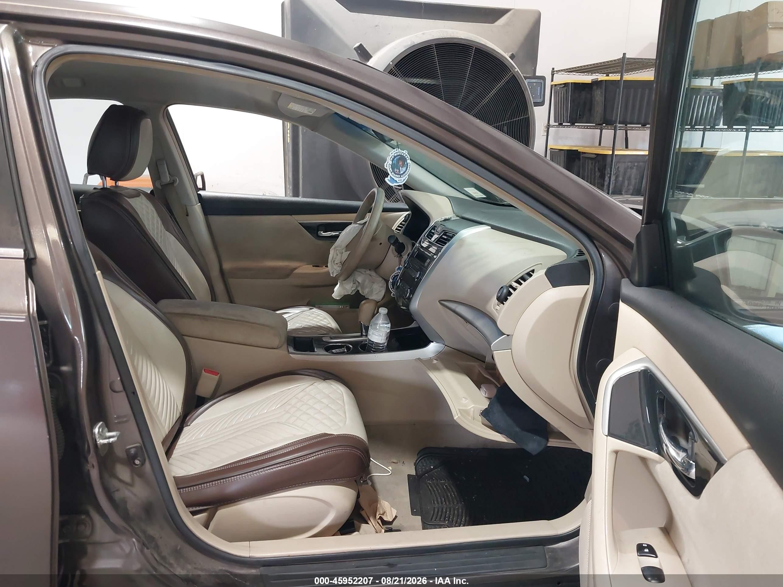 2013 Nissan Altima 2.5 Brown vin: 1N4AL3AP6DC161763