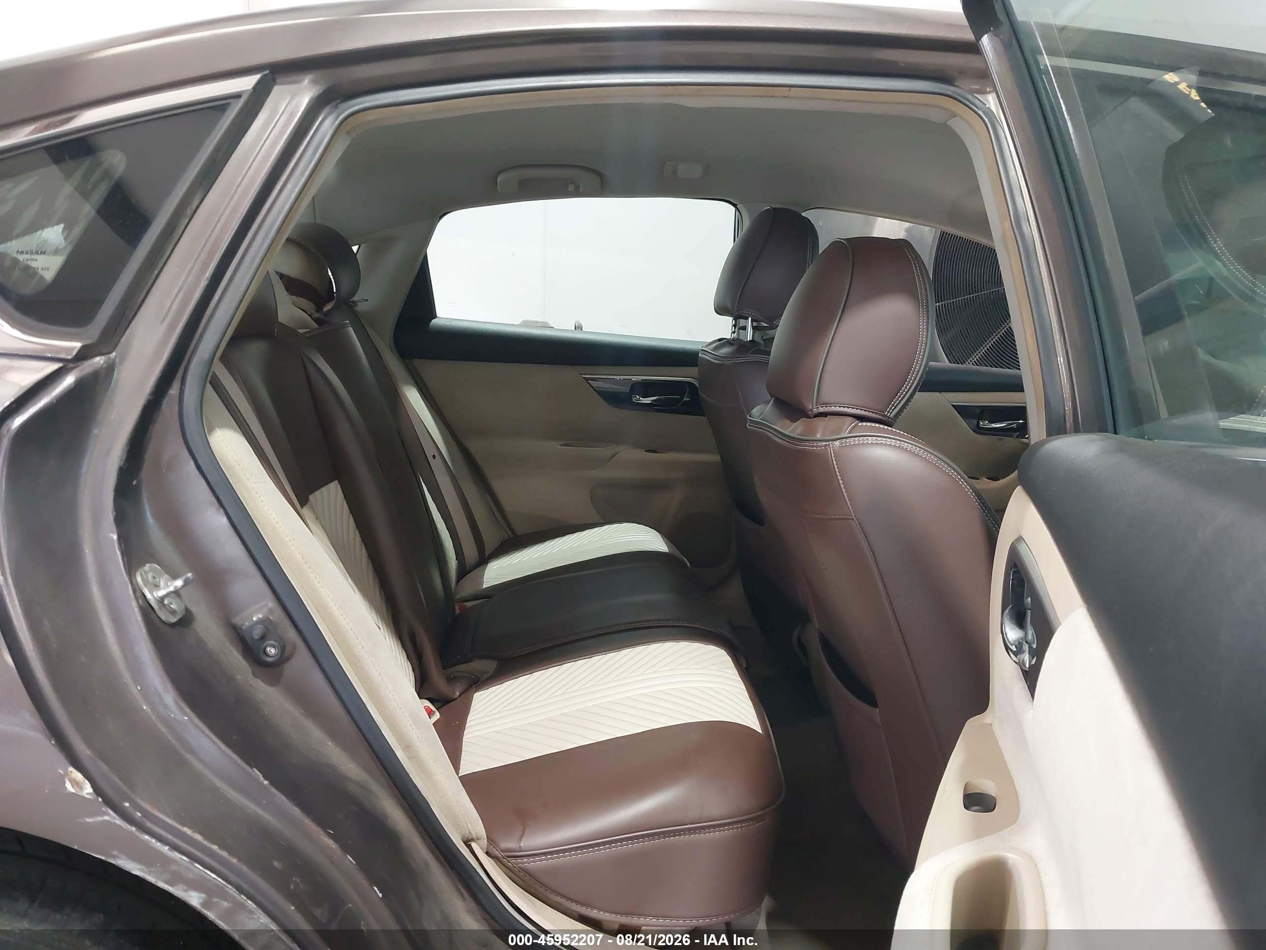 2013 Nissan Altima 2.5 Brown vin: 1N4AL3AP6DC161763