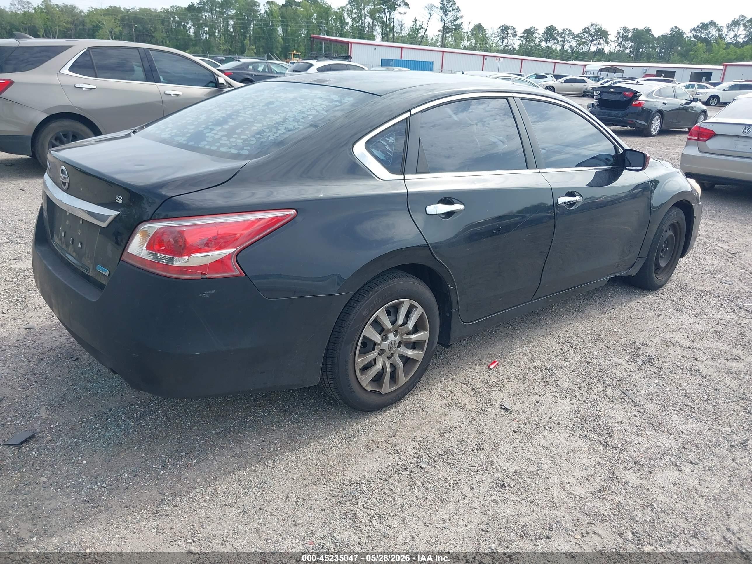2013 Nissan Altima 2.5 S Black vin: 1N4AL3AP6DC210900