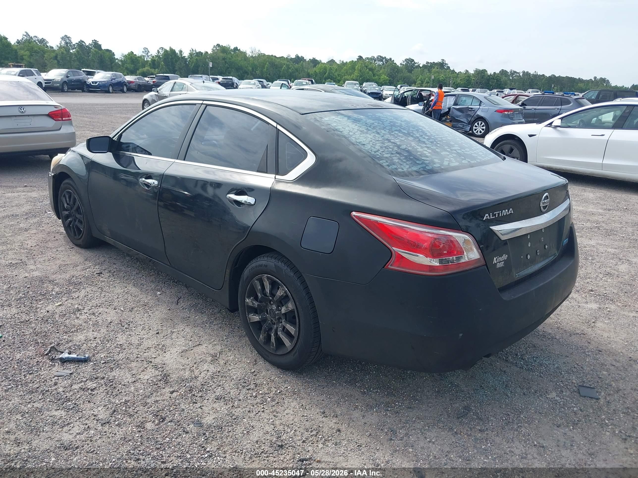 2013 Nissan Altima 2.5 S Black vin: 1N4AL3AP6DC210900