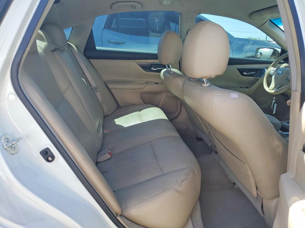 2013 Nissan Altima 2.5 White vin: 1N4AL3AP6DC216938