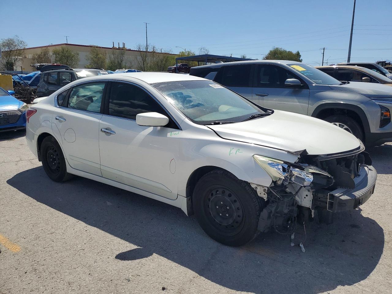 2013 Nissan Altima 2.5 White vin: 1N4AL3AP6DC216938