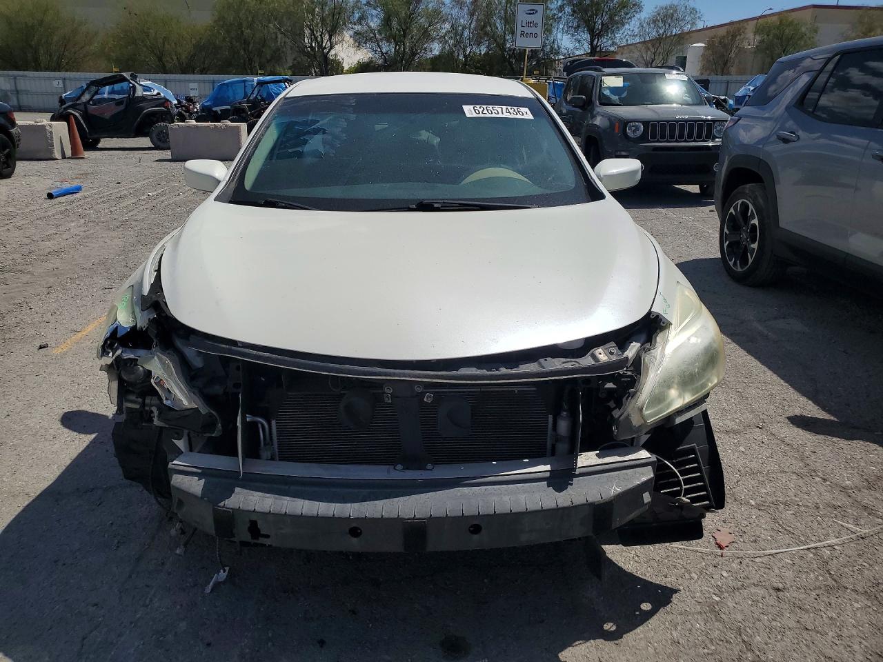 2013 Nissan Altima 2.5 White vin: 1N4AL3AP6DC216938