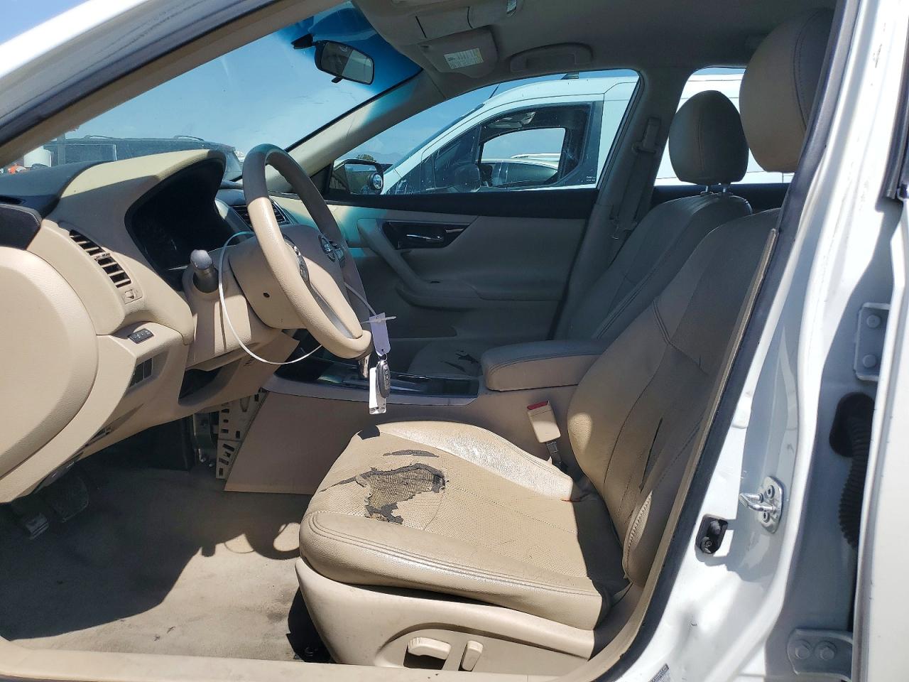 2013 Nissan Altima 2.5 White vin: 1N4AL3AP6DC216938