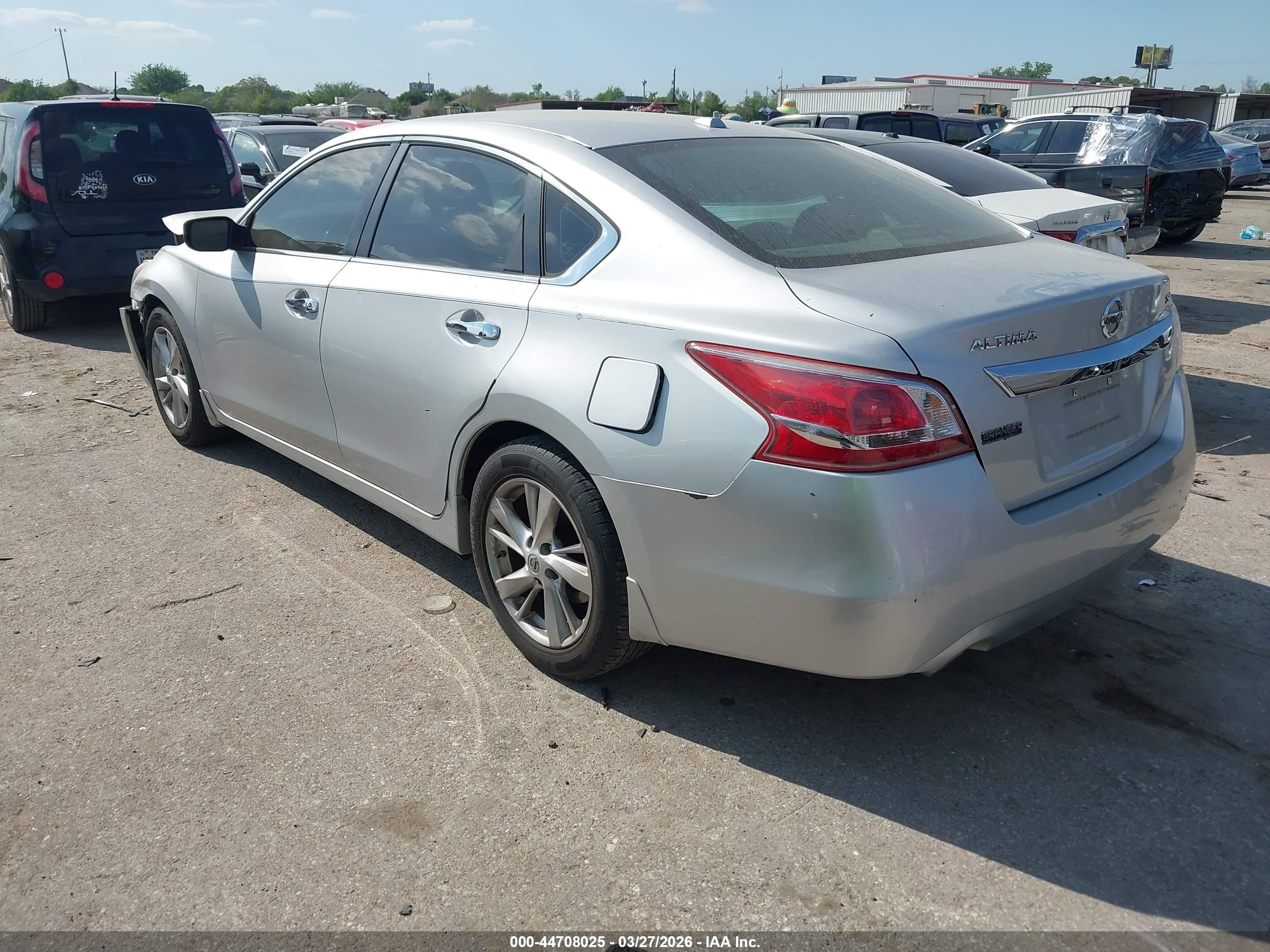 2013 Nissan Altima 2.5 Sv Silver vin: 1N4AL3AP6DC238888