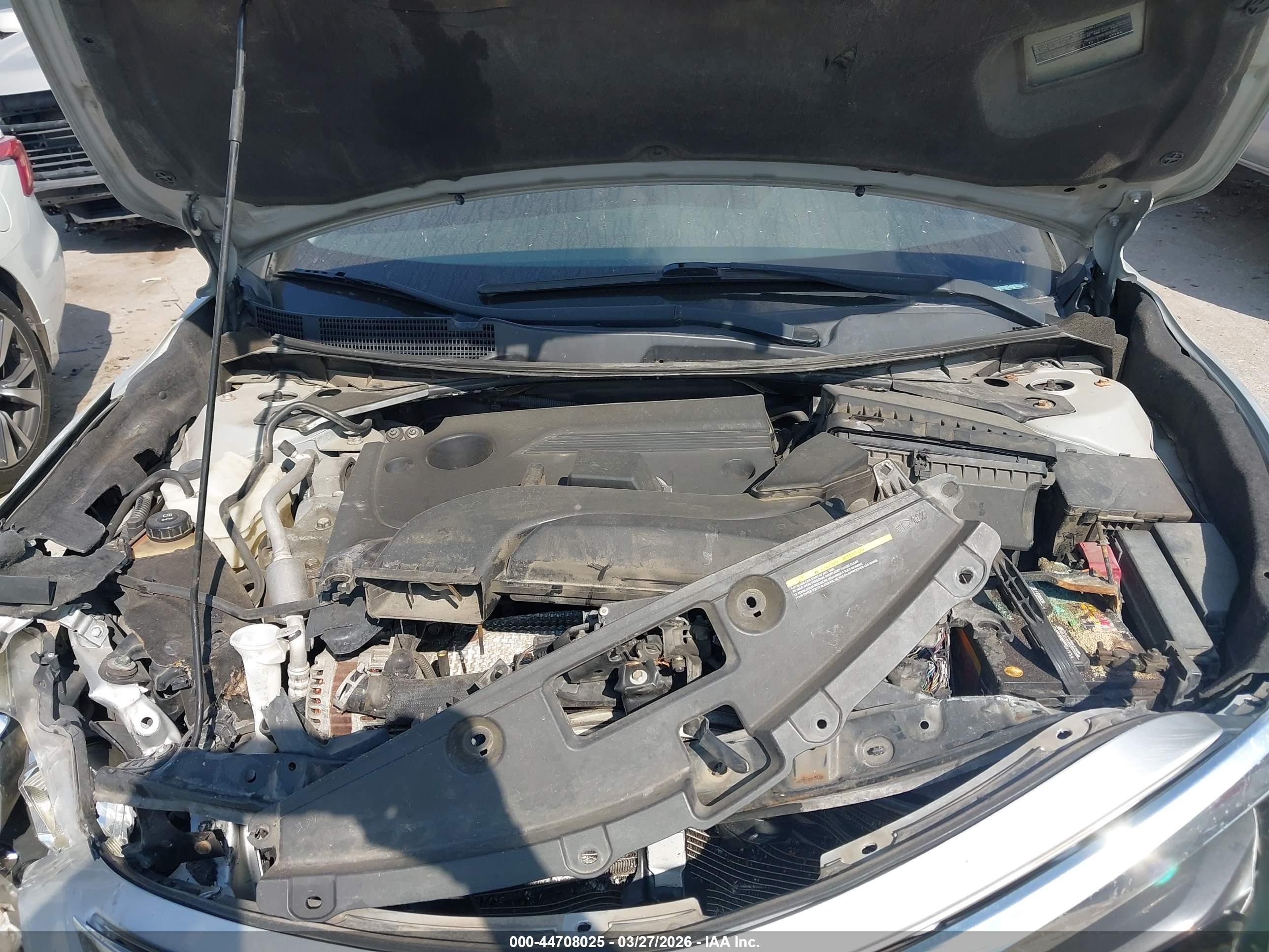 2013 Nissan Altima 2.5 Sv Silver vin: 1N4AL3AP6DC238888