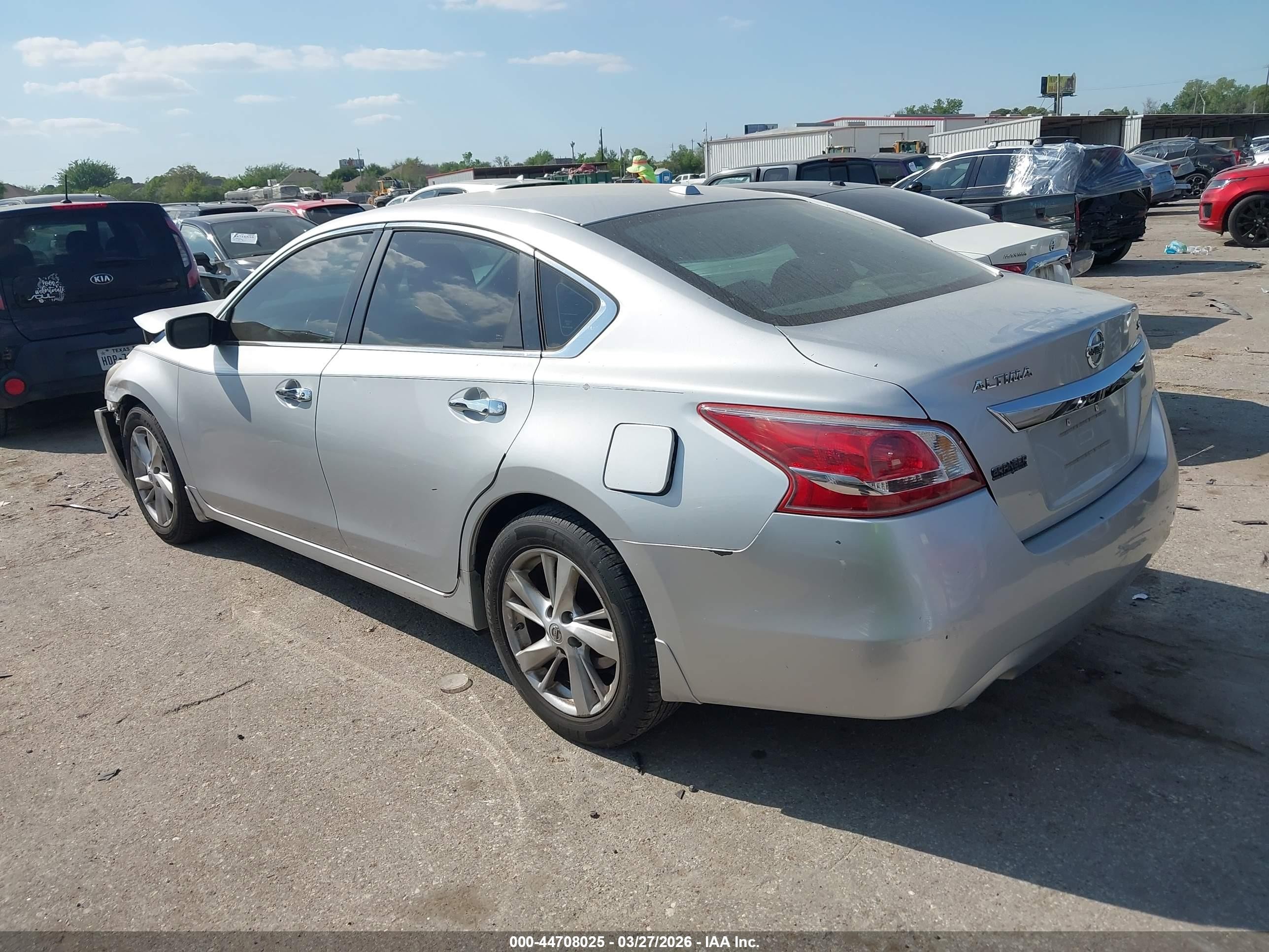 2013 Nissan Altima 2.5 Sv Silver vin: 1N4AL3AP6DC238888
