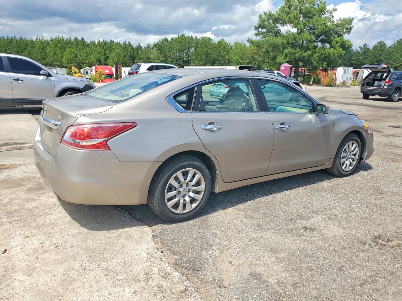 2013 Nissan Altima 2.5 Tan vin: 1N4AL3AP6DC257764
