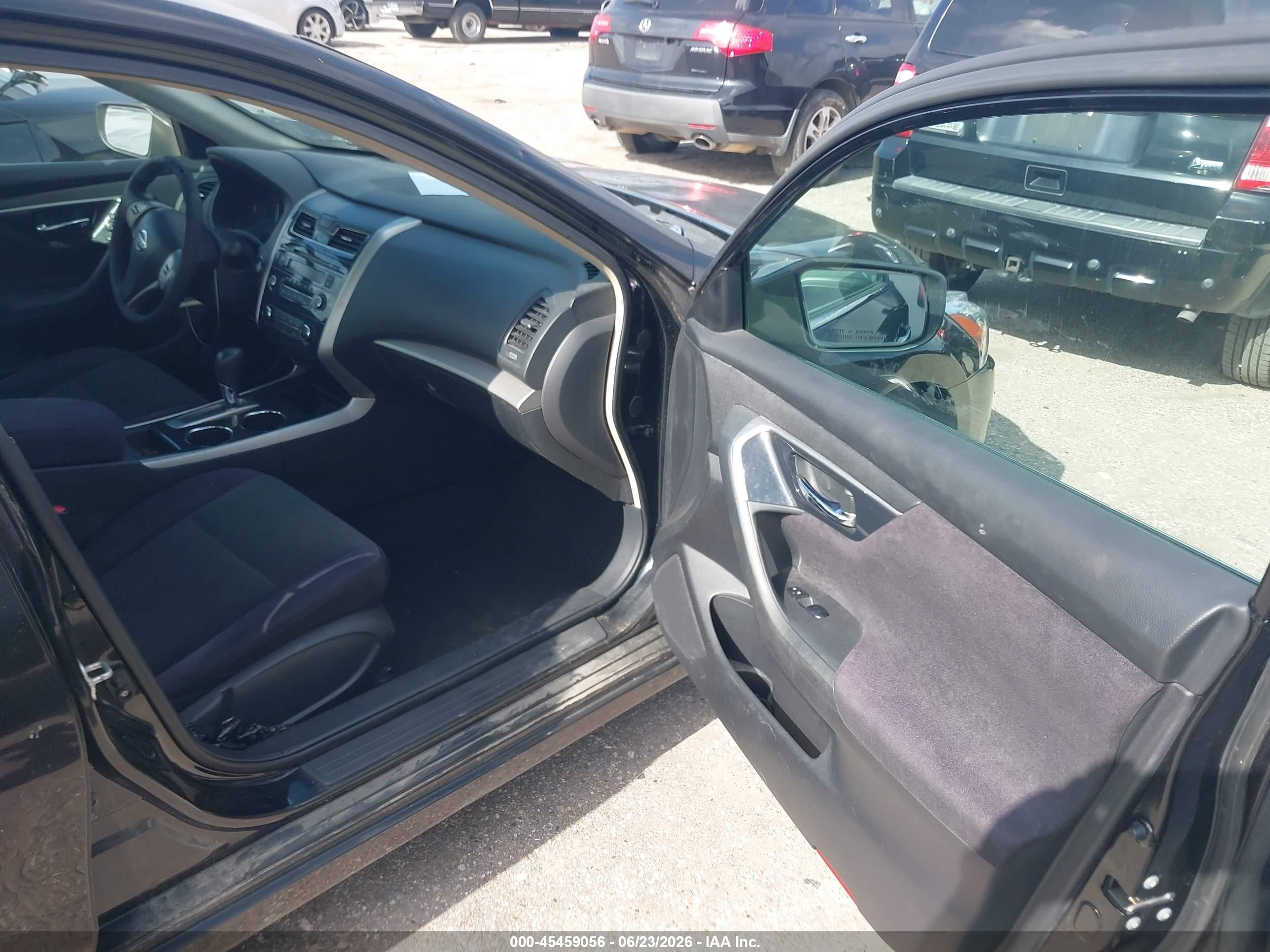 2013 Nissan Altima 2.5 S Black vin: 1N4AL3AP6DC264830