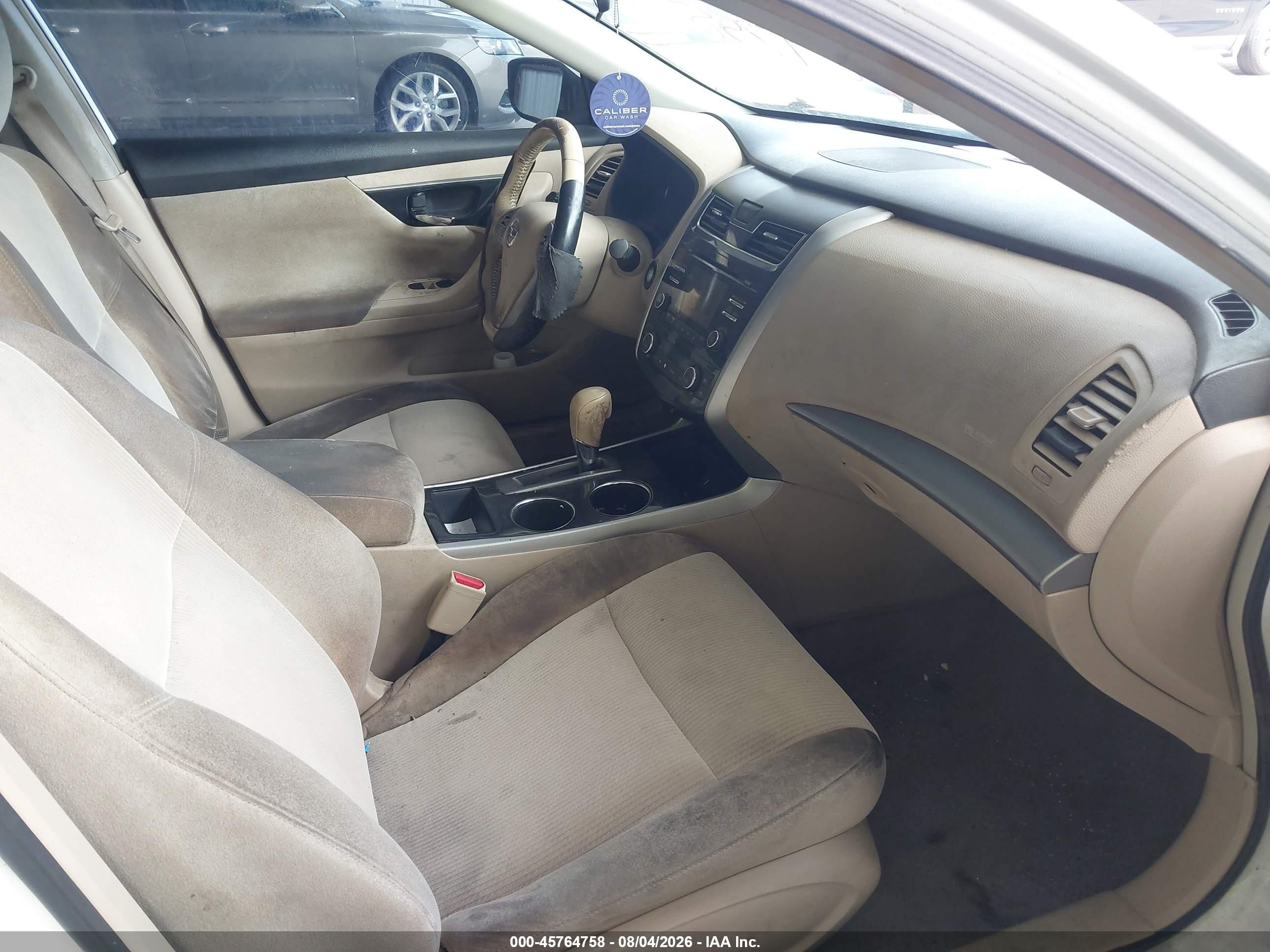 2013 Nissan Altima 2.5 Sv White vin: 1N4AL3AP6DC267047