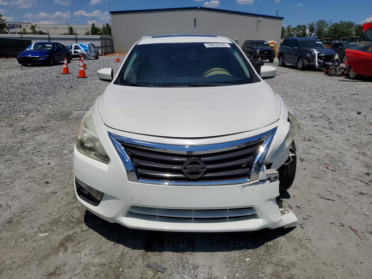 2013 Nissan Altima 2.5 White vin: 1N4AL3AP6DC274029