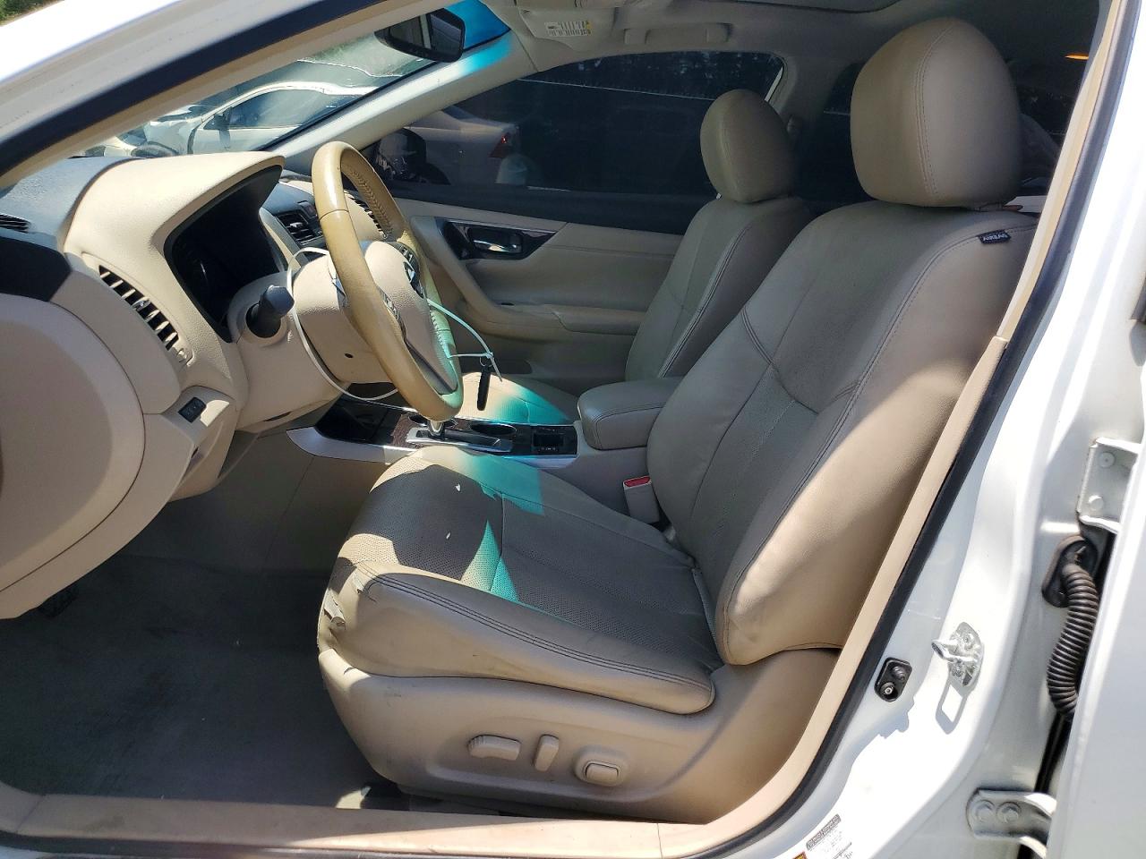 2013 Nissan Altima 2.5 White vin: 1N4AL3AP6DC274029