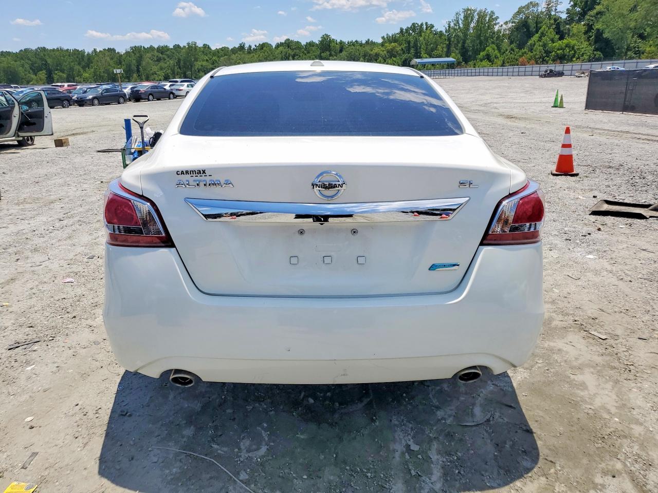 2013 Nissan Altima 2.5 White vin: 1N4AL3AP6DC274029