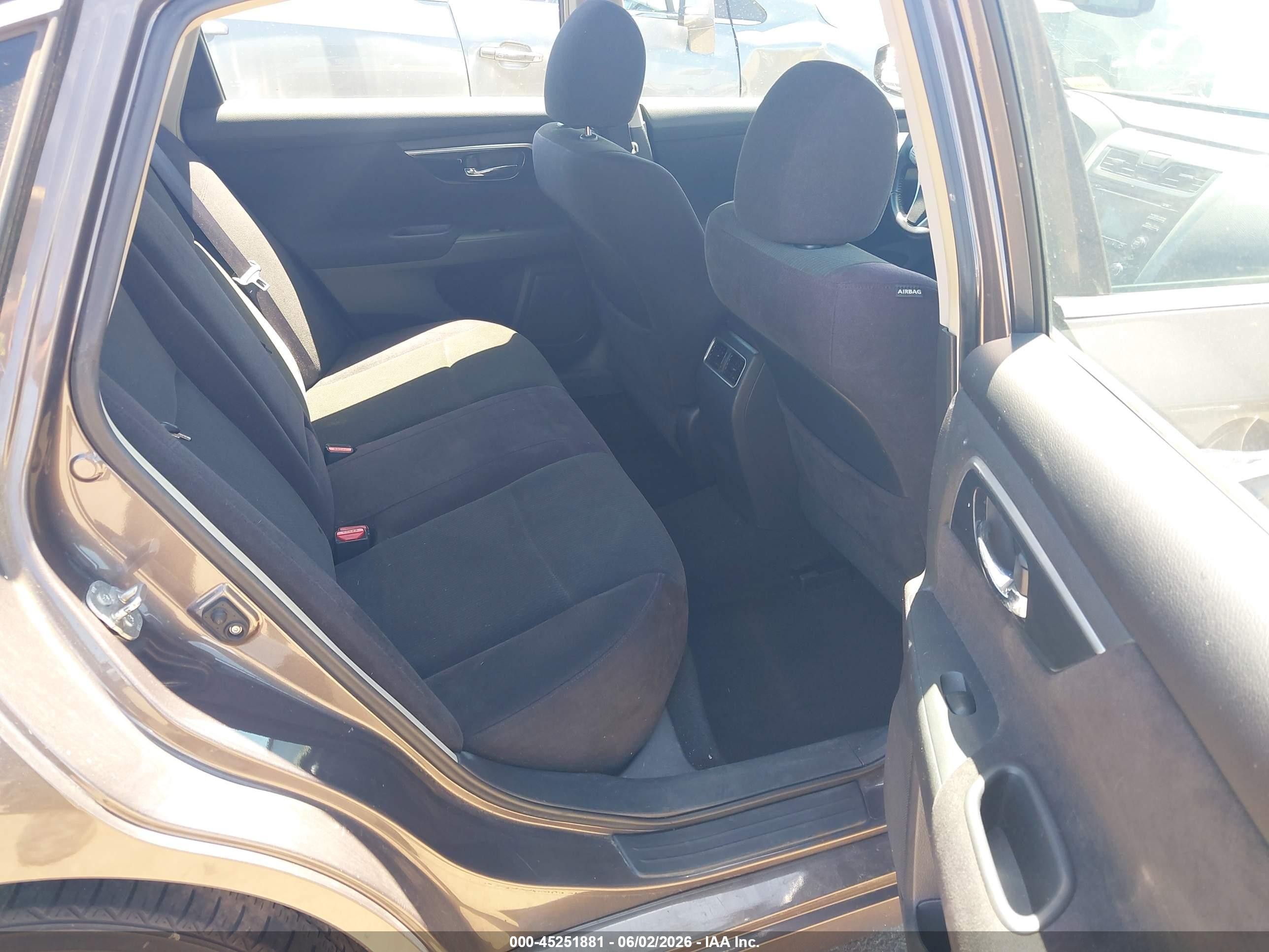 2013 Nissan Altima 2.5 Sv Brown vin: 1N4AL3AP6DC285208