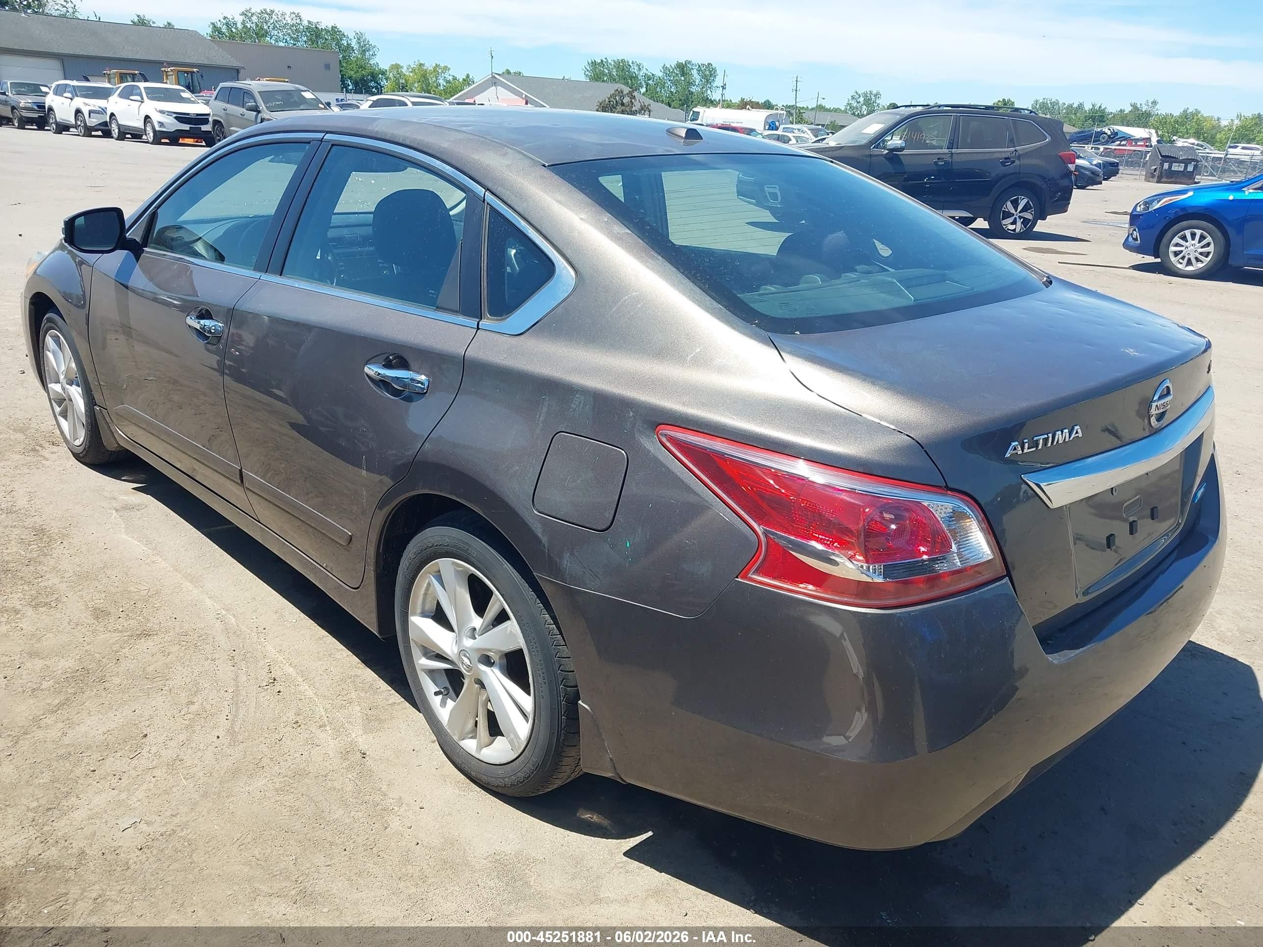 2013 Nissan Altima 2.5 Sv Brown vin: 1N4AL3AP6DC285208