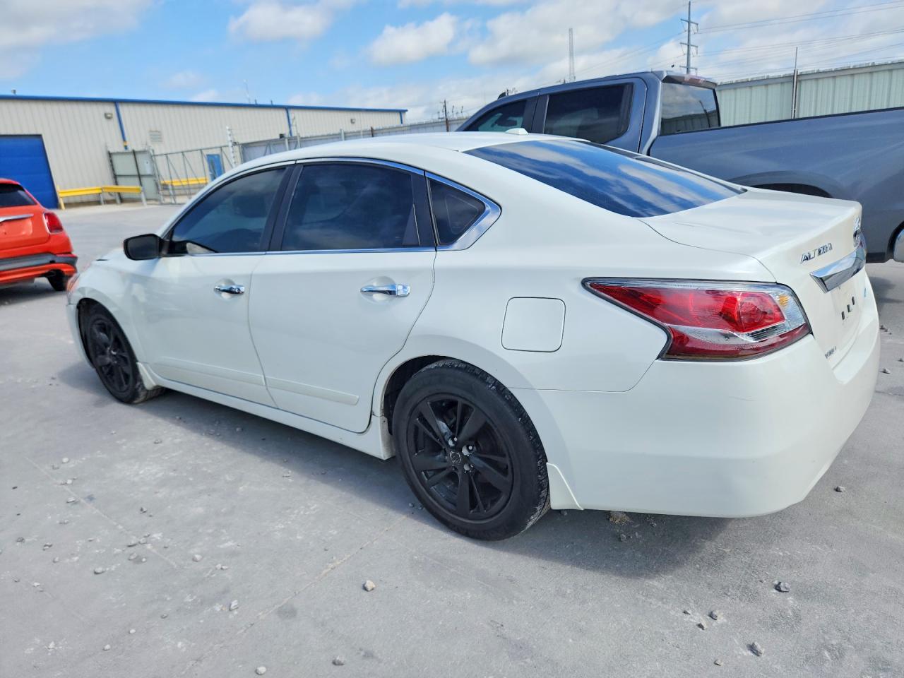 2013 Nissan Altima 2.5 White vin: 1N4AL3AP6DC289968