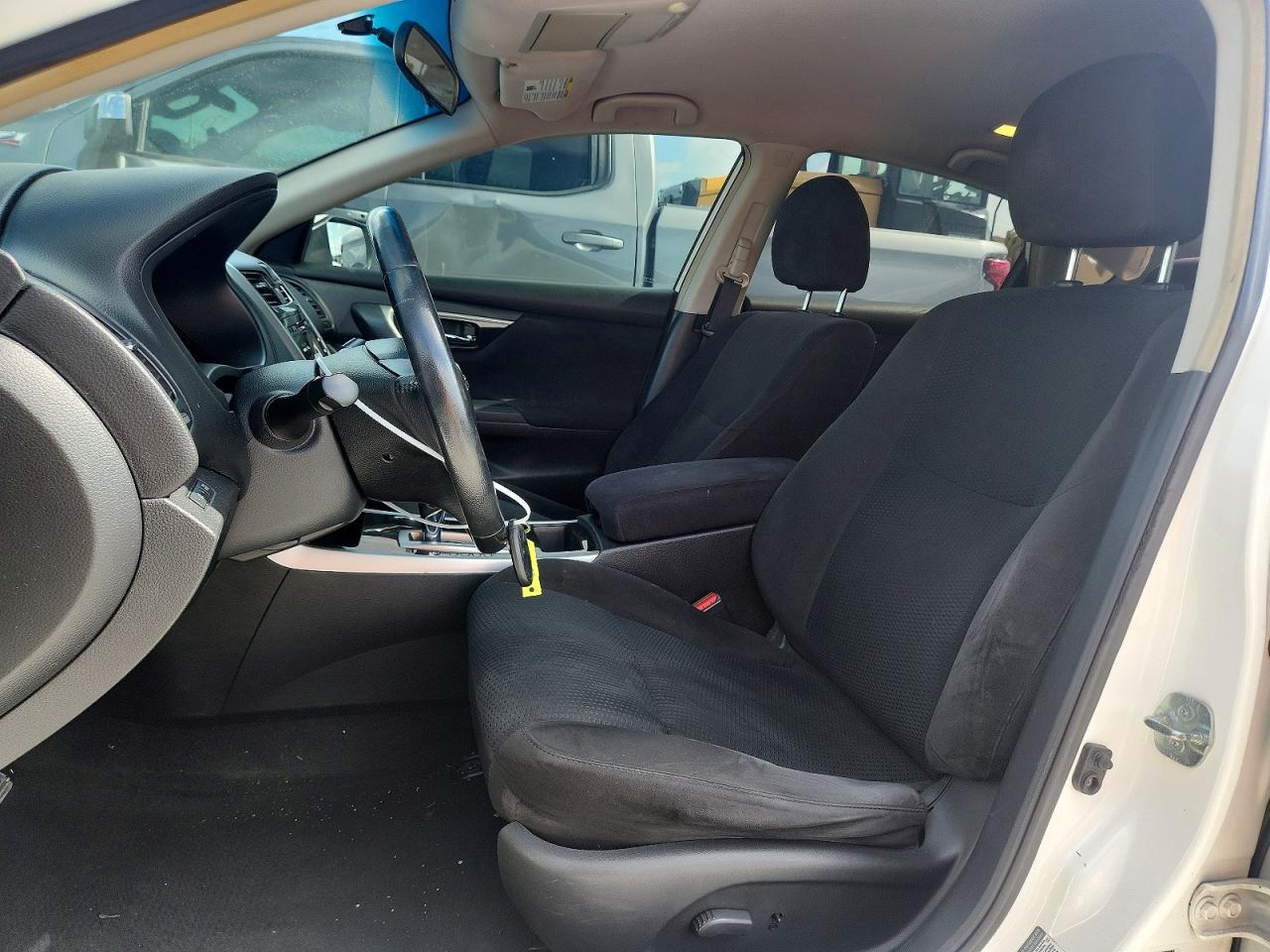 2013 Nissan Altima 2.5 White vin: 1N4AL3AP6DC289968