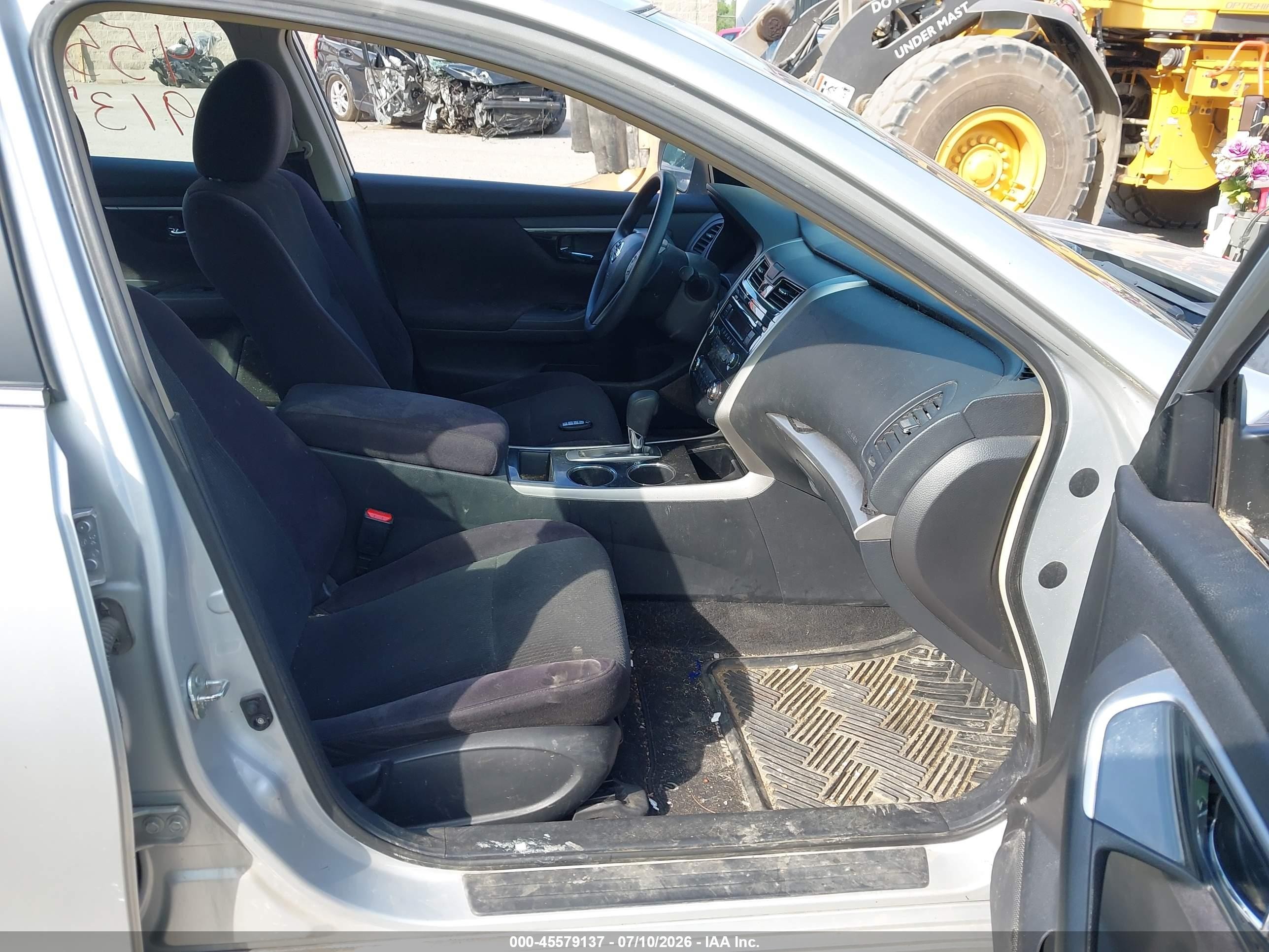 2013 Nissan Altima 2.5 S Silver vin: 1N4AL3AP6DC914918