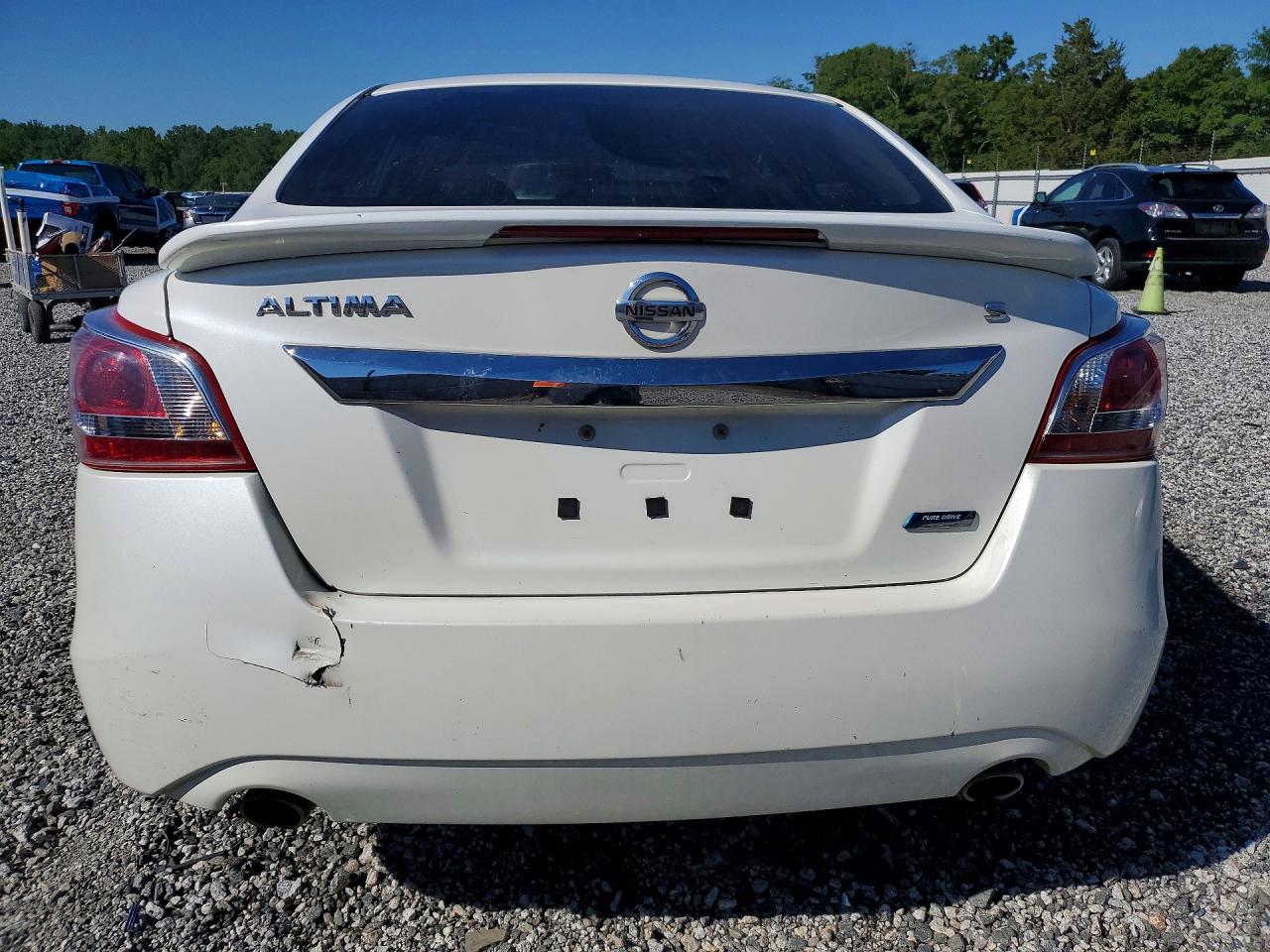 2013 Nissan Altima 2.5 White vin: 1N4AL3AP6DC918693