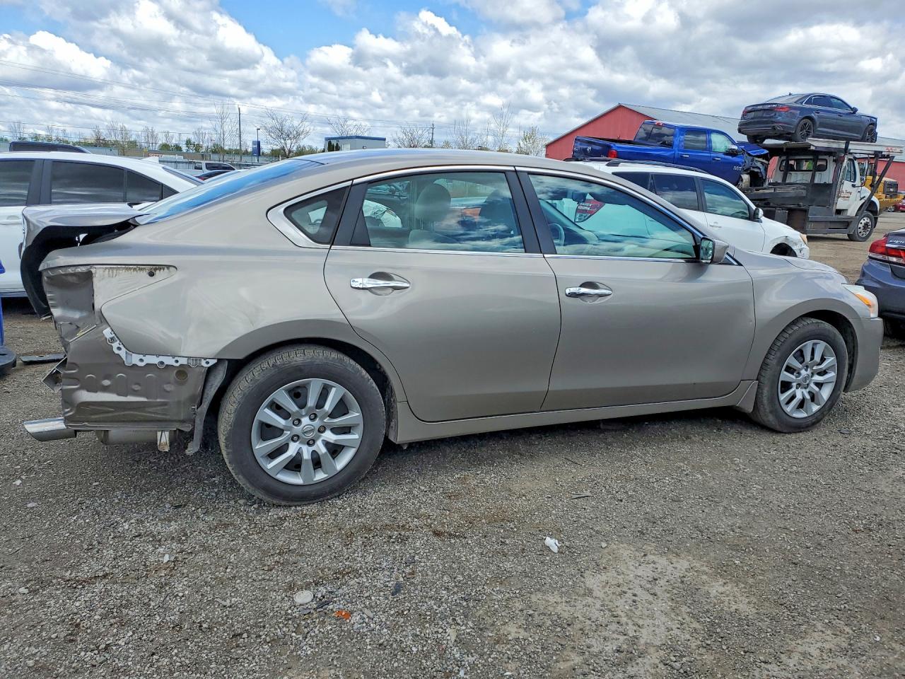 2013 Nissan Altima 2.5 Gold vin: 1N4AL3AP6DN403990