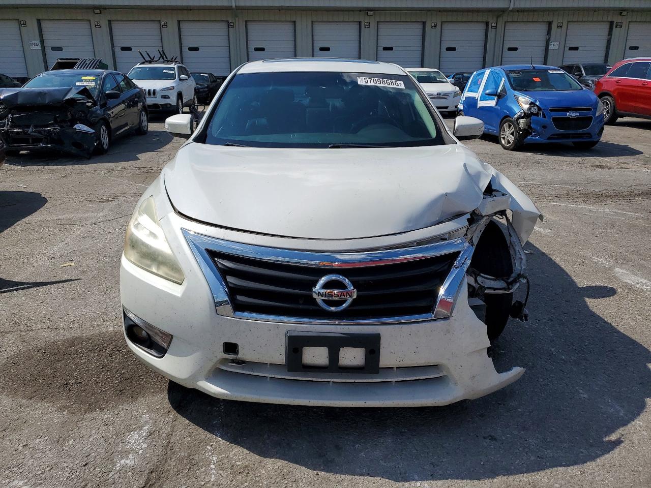 2013 Nissan Altima 2.5 White vin: 1N4AL3AP6DN408283