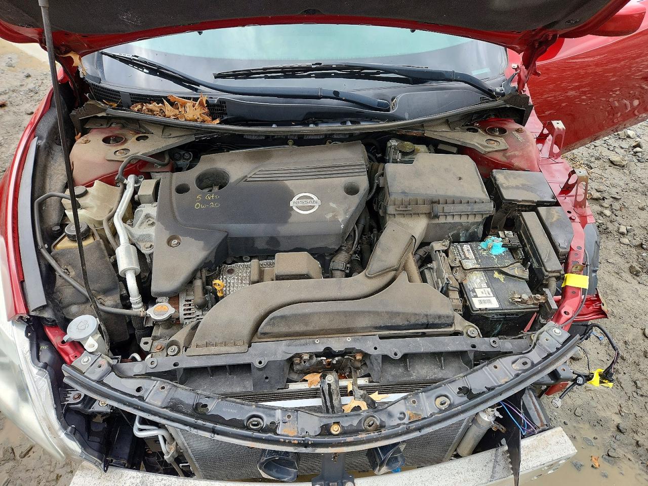2013 Nissan Altima 2.5 Red vin: 1N4AL3AP6DN418215
