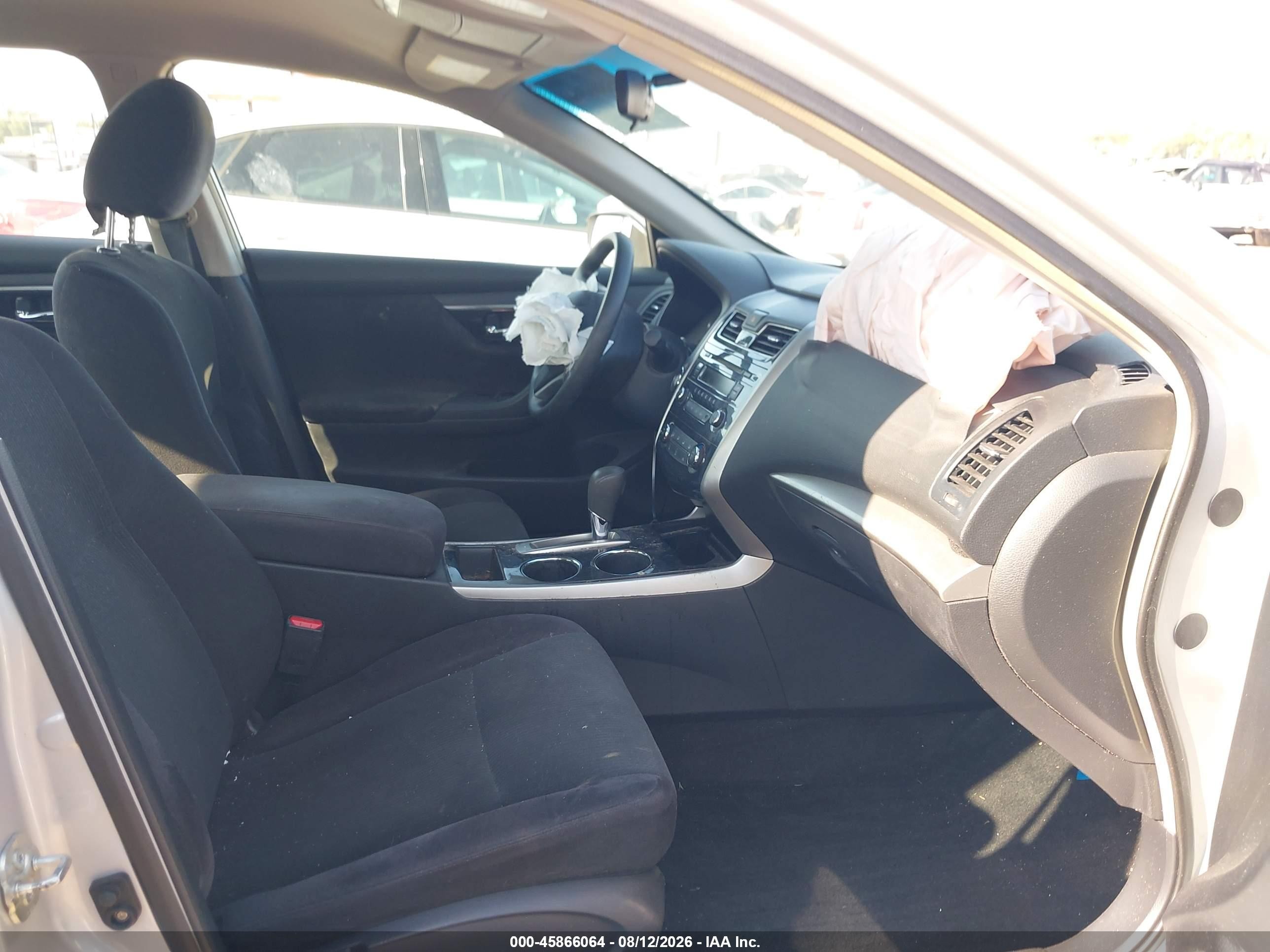 2013 Nissan Altima 2.5 S Серебряный vin: 1N4AL3AP6DN427979