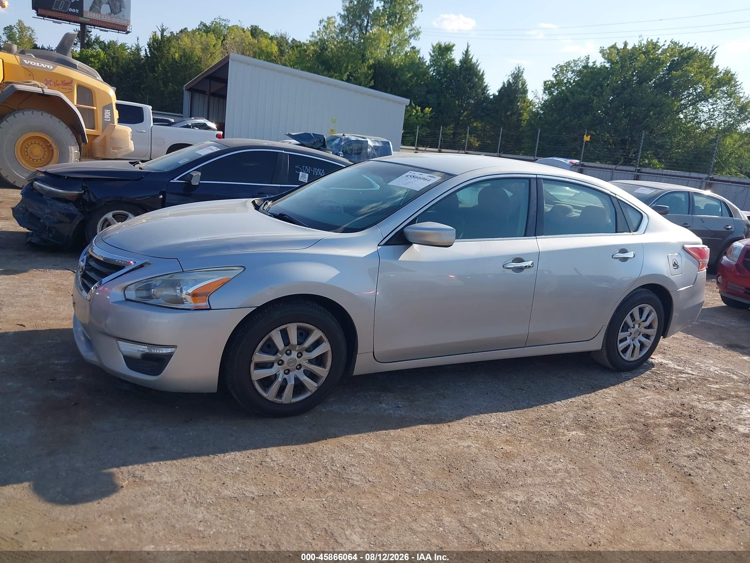2013 Nissan Altima 2.5 S Серебряный vin: 1N4AL3AP6DN427979