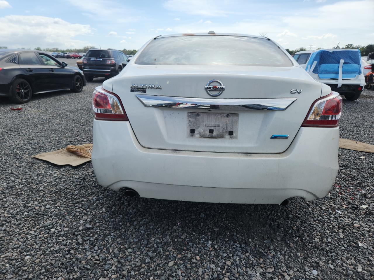 2013 Nissan Altima 2.5 White vin: 1N4AL3AP6DN436570