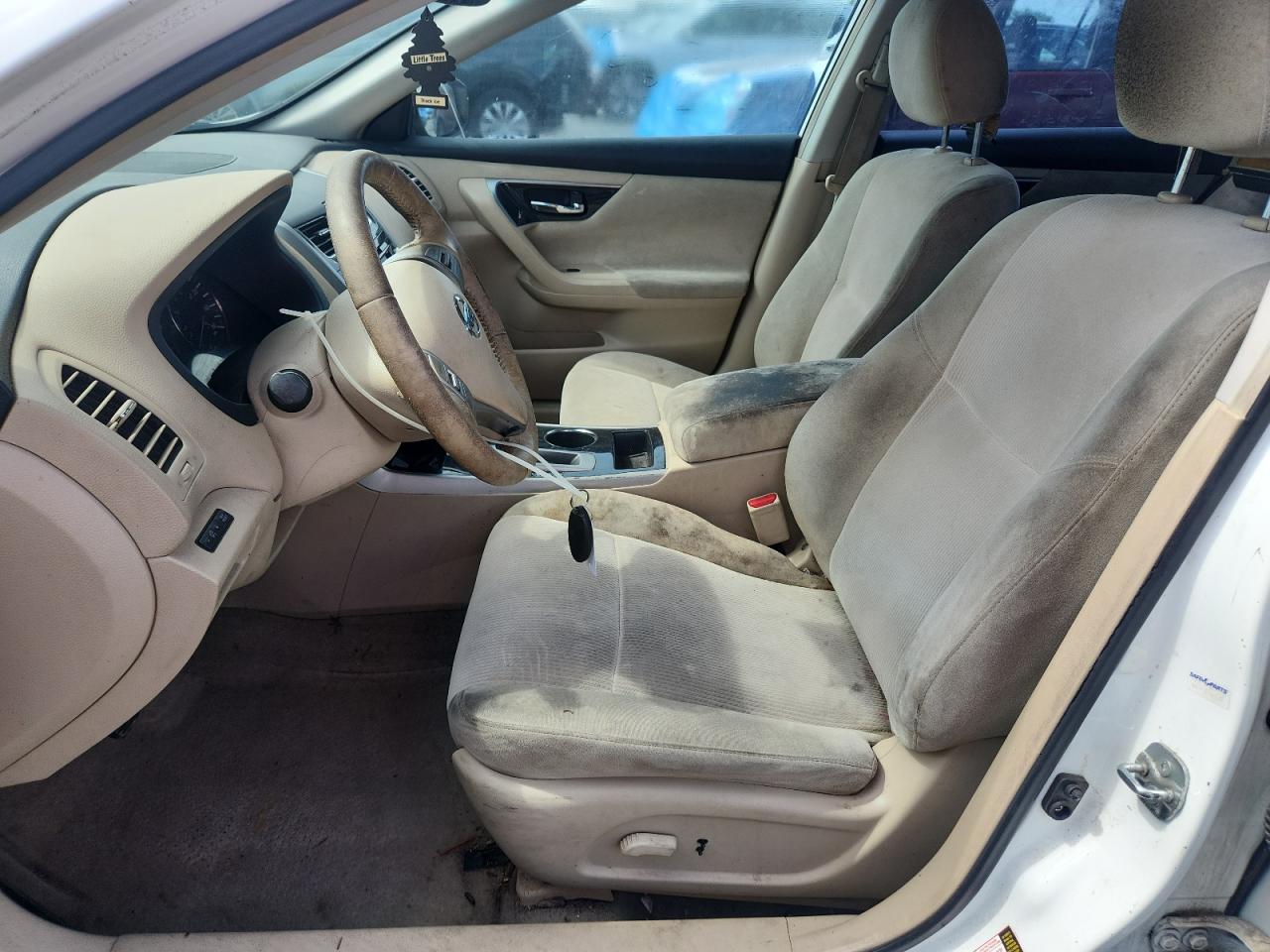 2013 Nissan Altima 2.5 White vin: 1N4AL3AP6DN436570