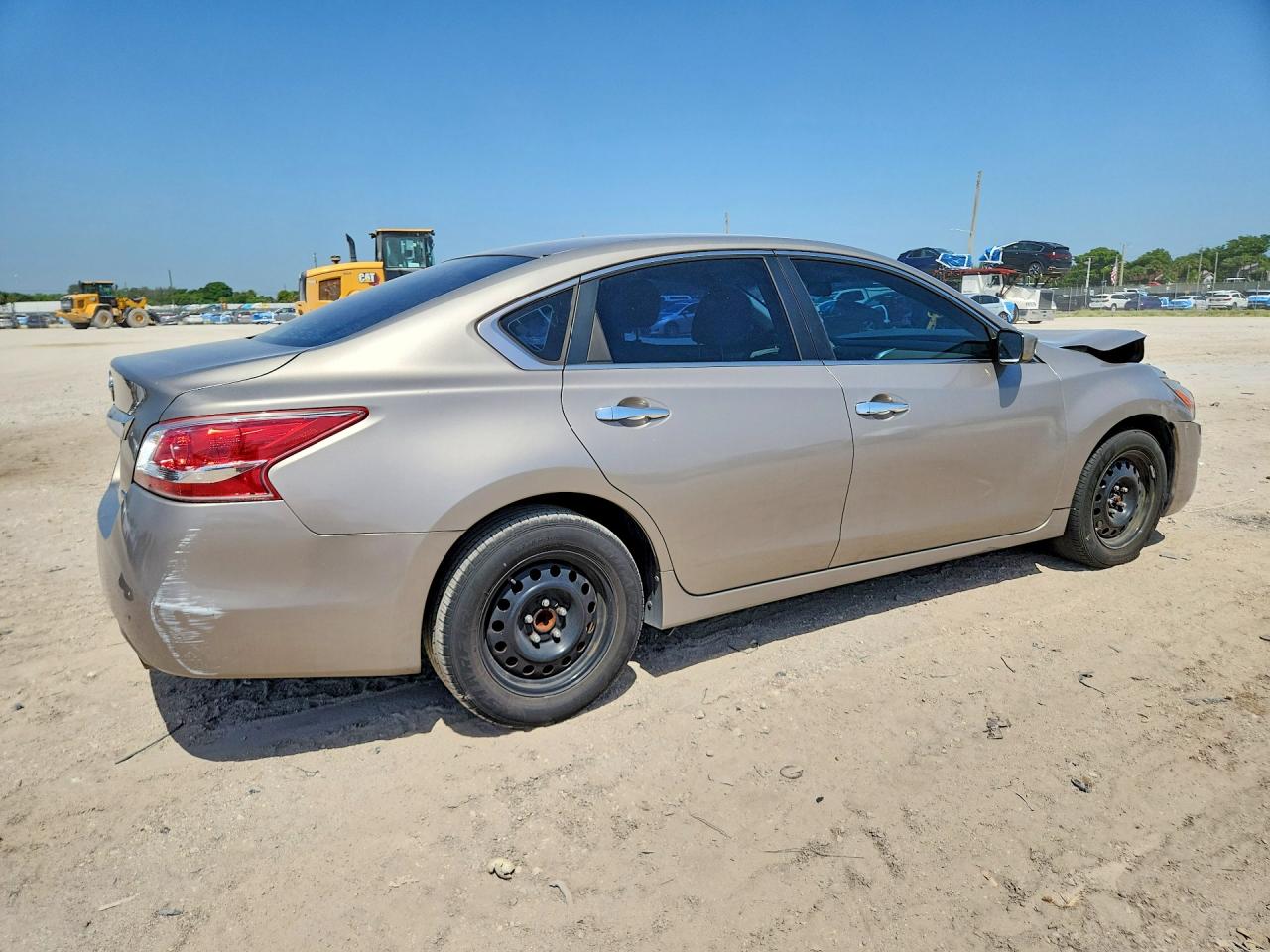 2013 Nissan Altima 2.5 Beige vin: 1N4AL3AP6DN447634