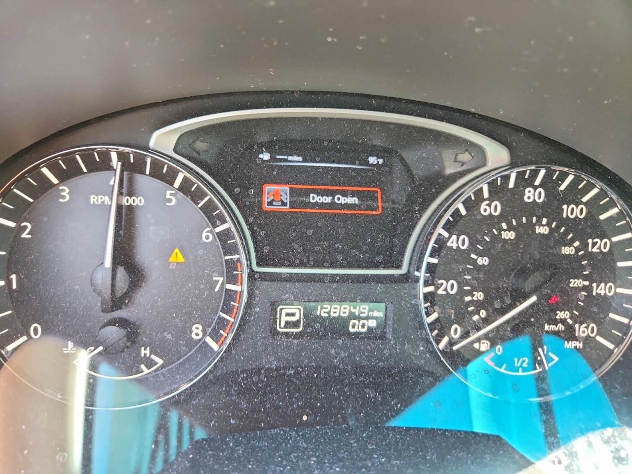 2013 Nissan Altima 2.5 Beige vin: 1N4AL3AP6DN447634