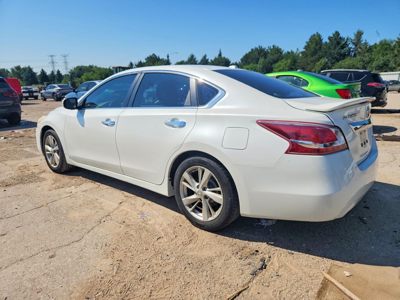 2013 Nissan Altima 2.5 White vin: 1N4AL3AP6DN453143
