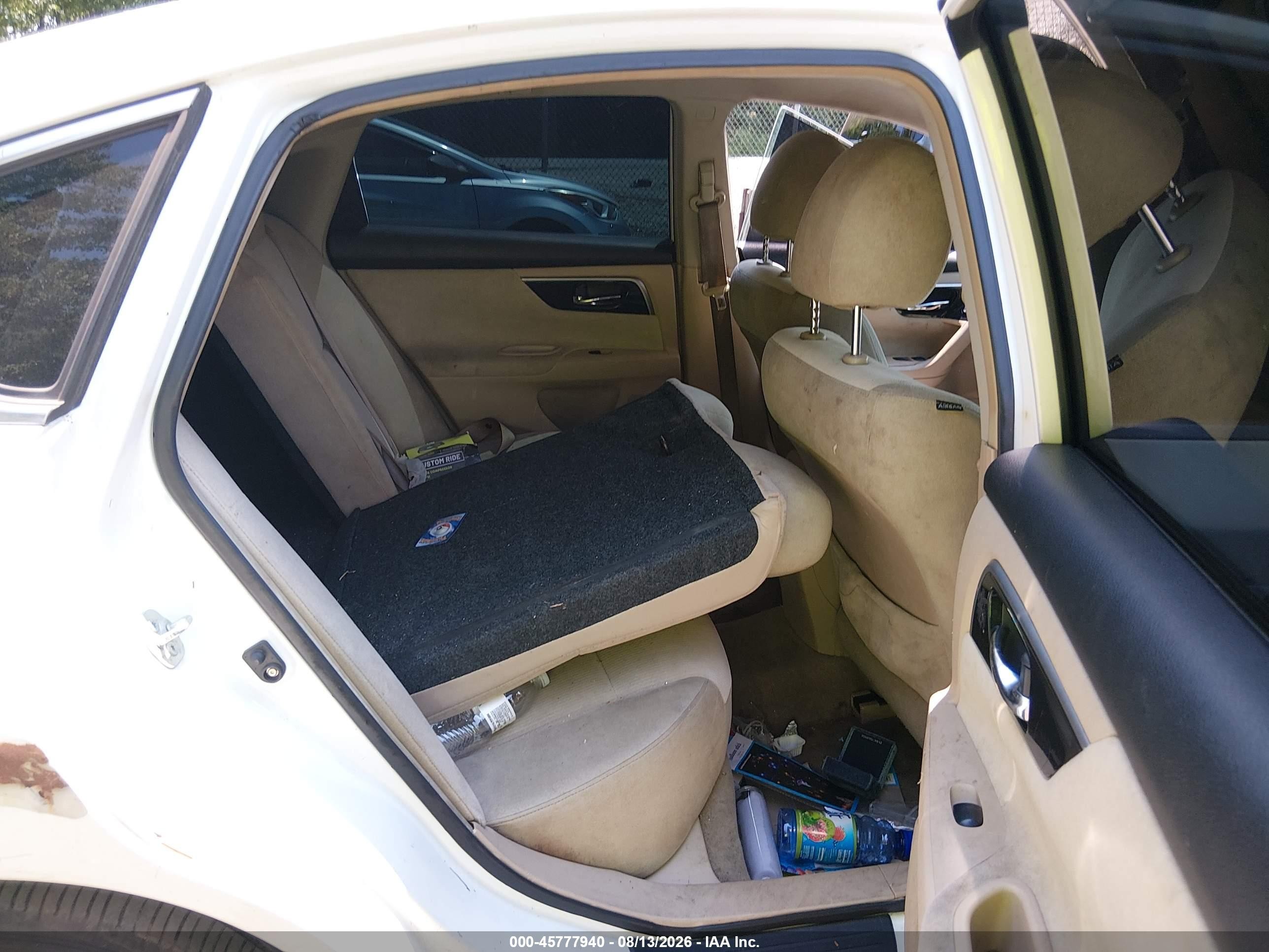 2013 Nissan Altima 2.5 White vin: 1N4AL3AP6DN459637