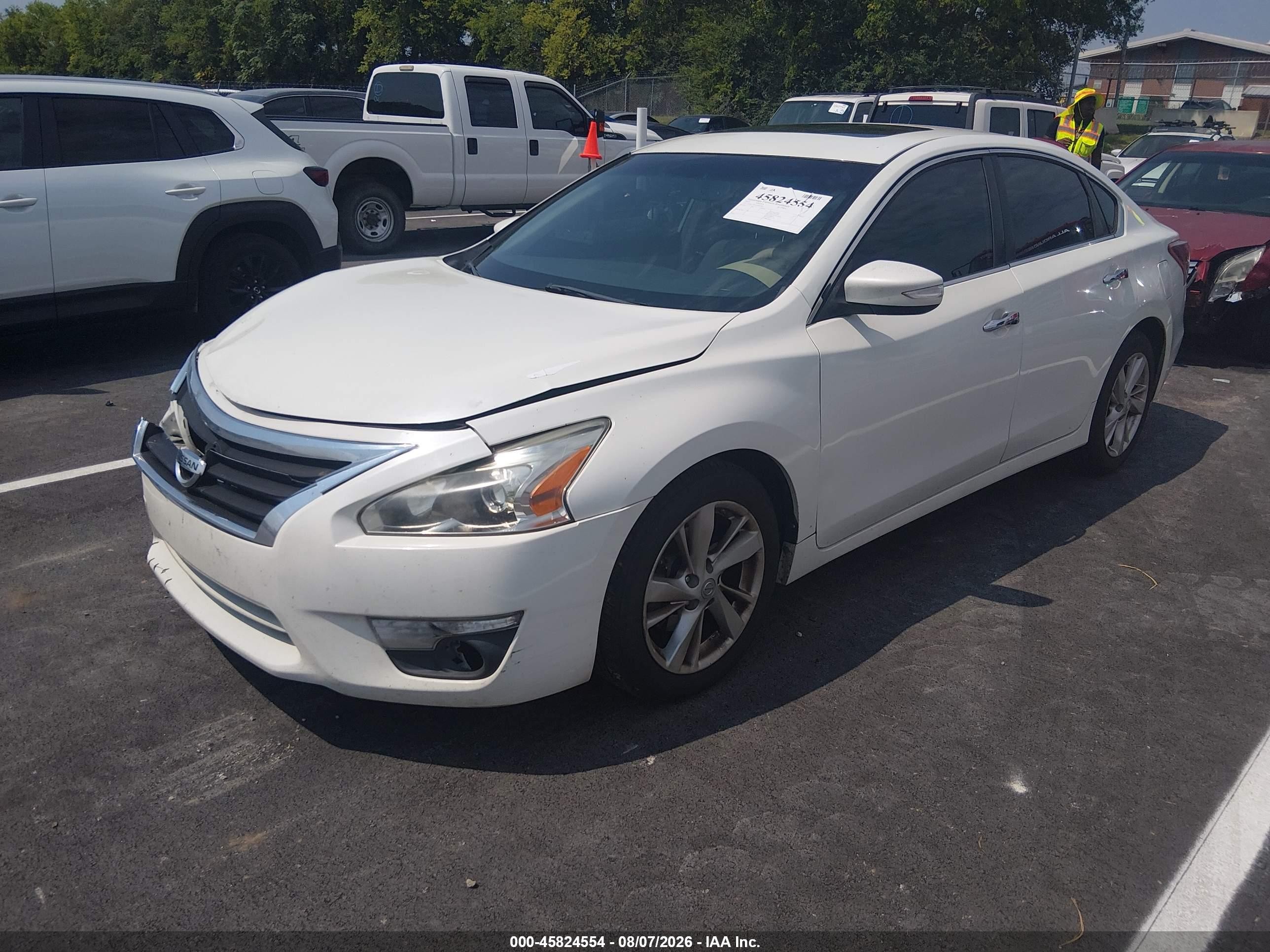 2013 Nissan Altima 2.5 Sv White vin: 1N4AL3AP6DN465180